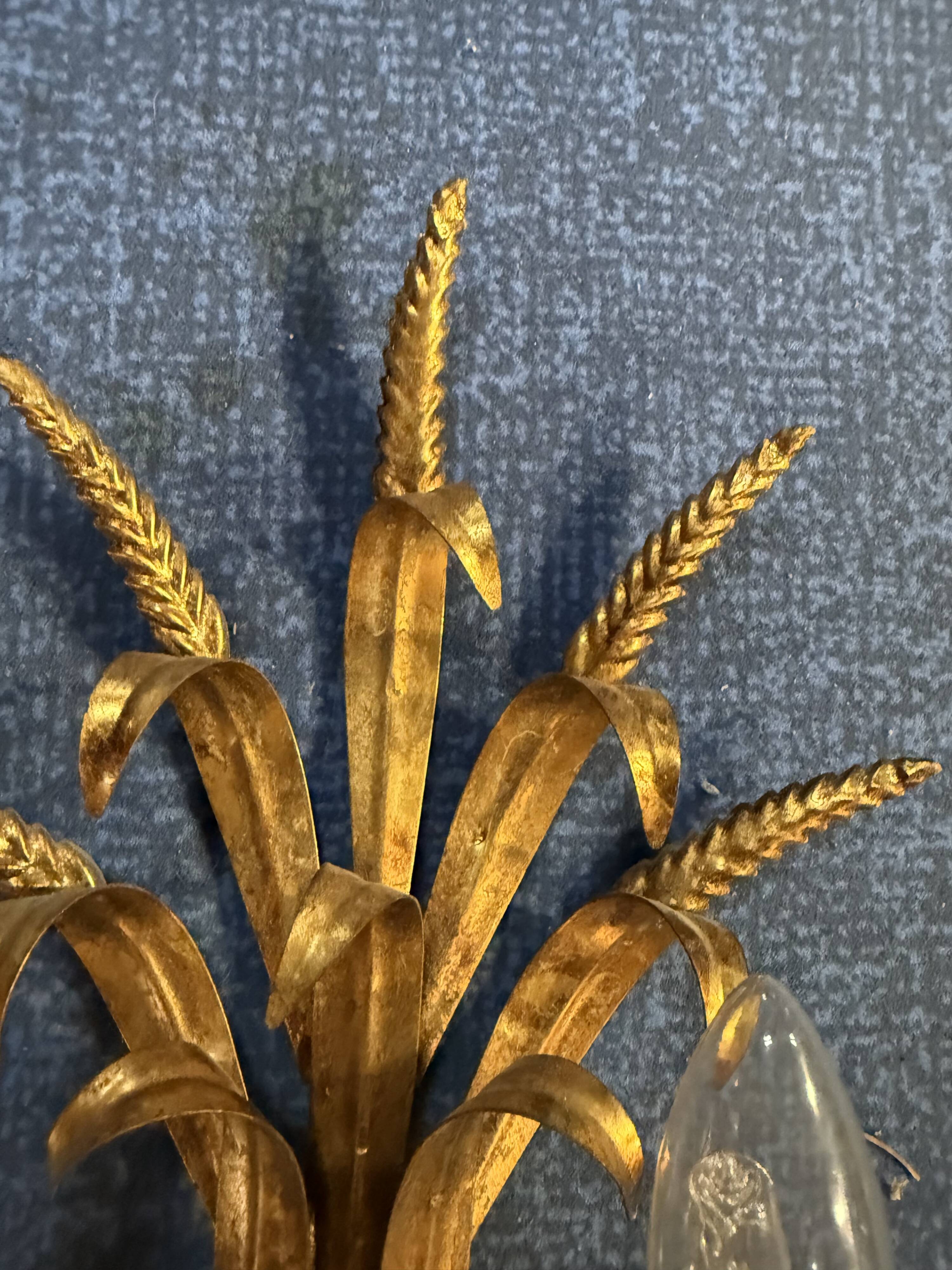 Charles House wall lamp