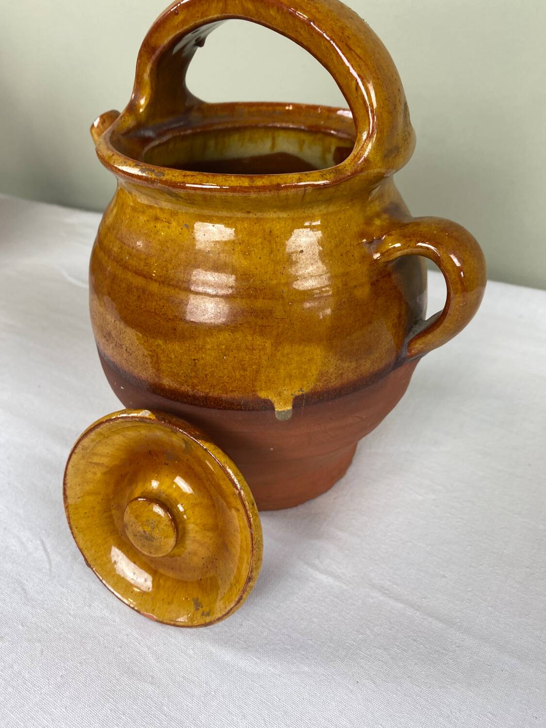 Ochre terracotta water bottle