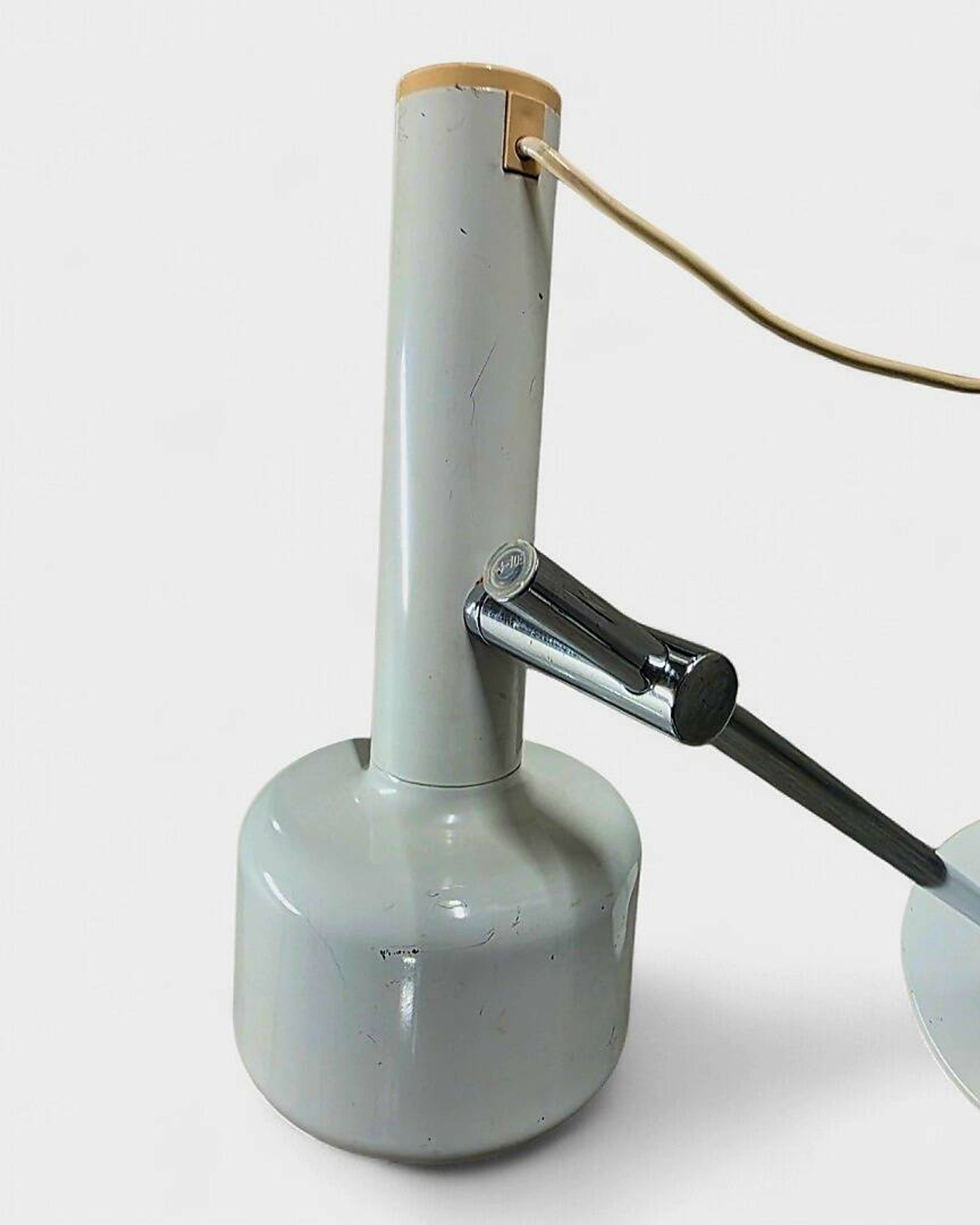 Lampe de bureau vintage "Trompette" - Design Suisse - Circa 1970