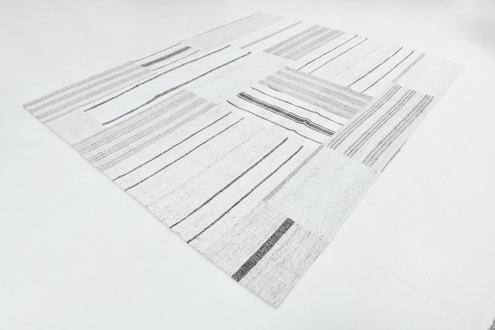 8x10 Contemporary White & Gray Solid Kilim Rug, 258x309Cm