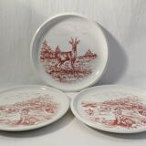 Set of 3 mismatched flat plates - red/burgundy decorations - deer and hare