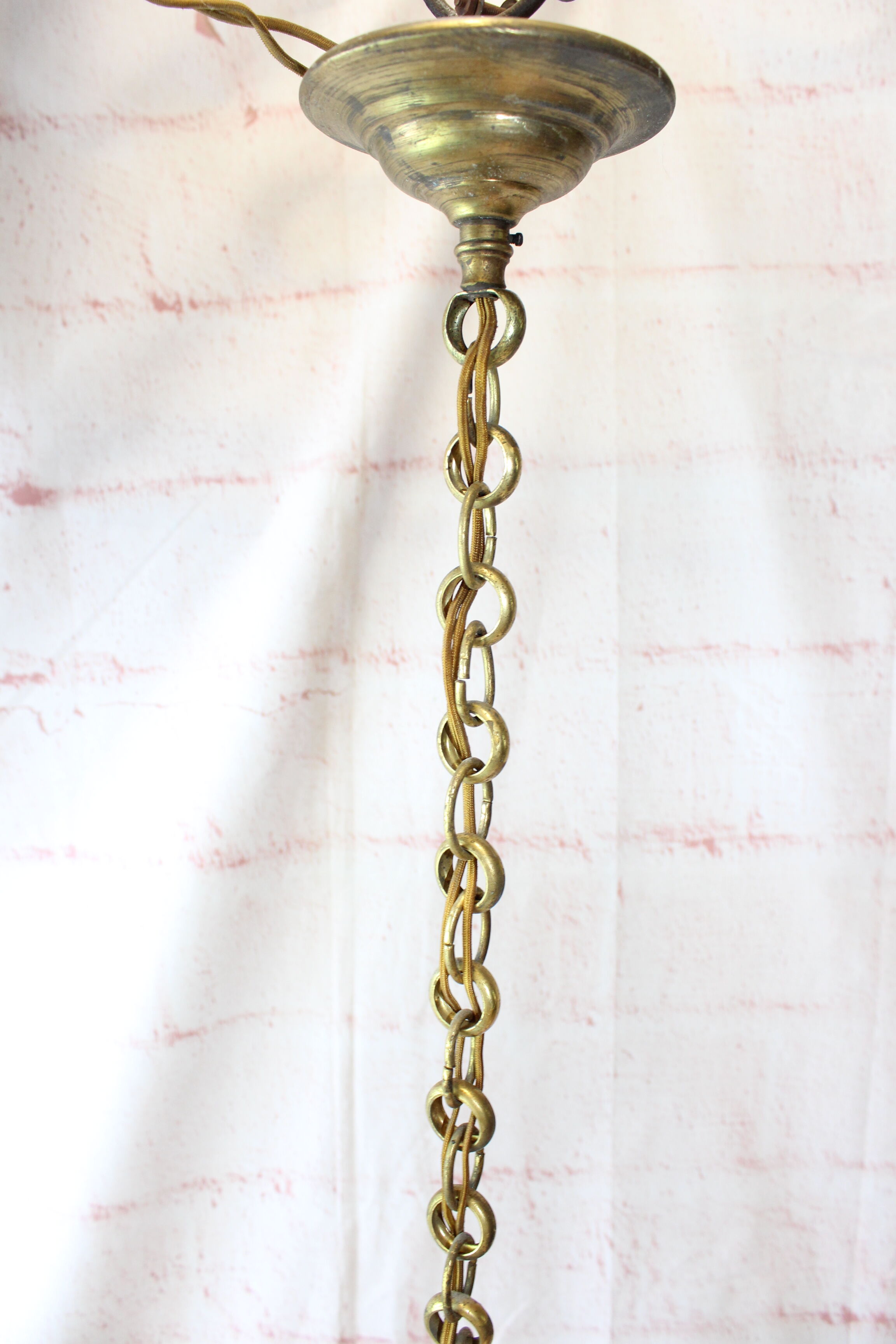 Baroque chandelier with crystal tassels