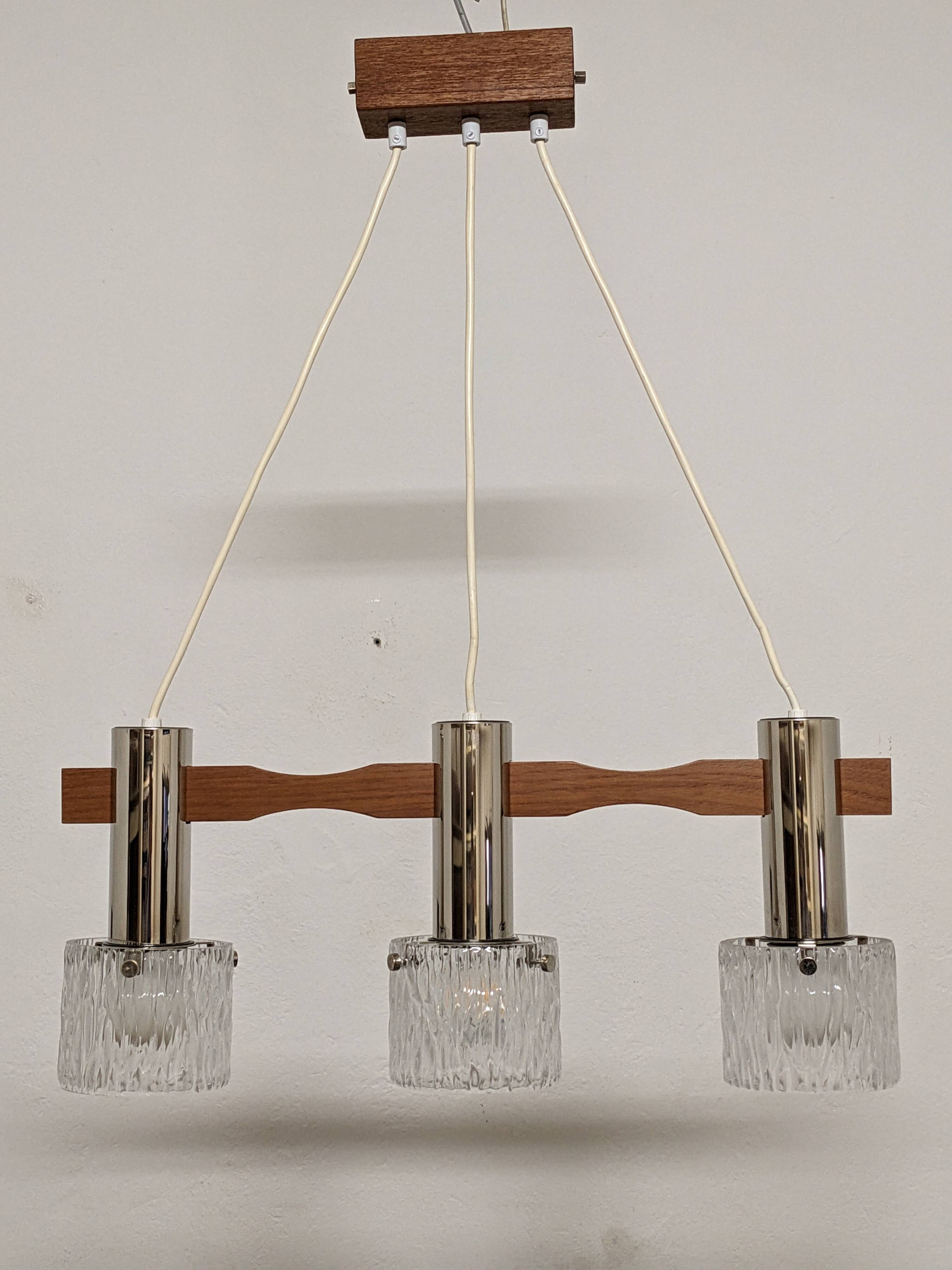 Scandinavian chandelier with 3 lights in teak and glass from the 60s/70s