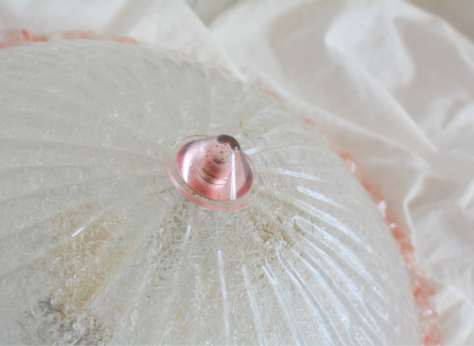 Vintage Italian ceiling light in pink Murano glass, 40 cm