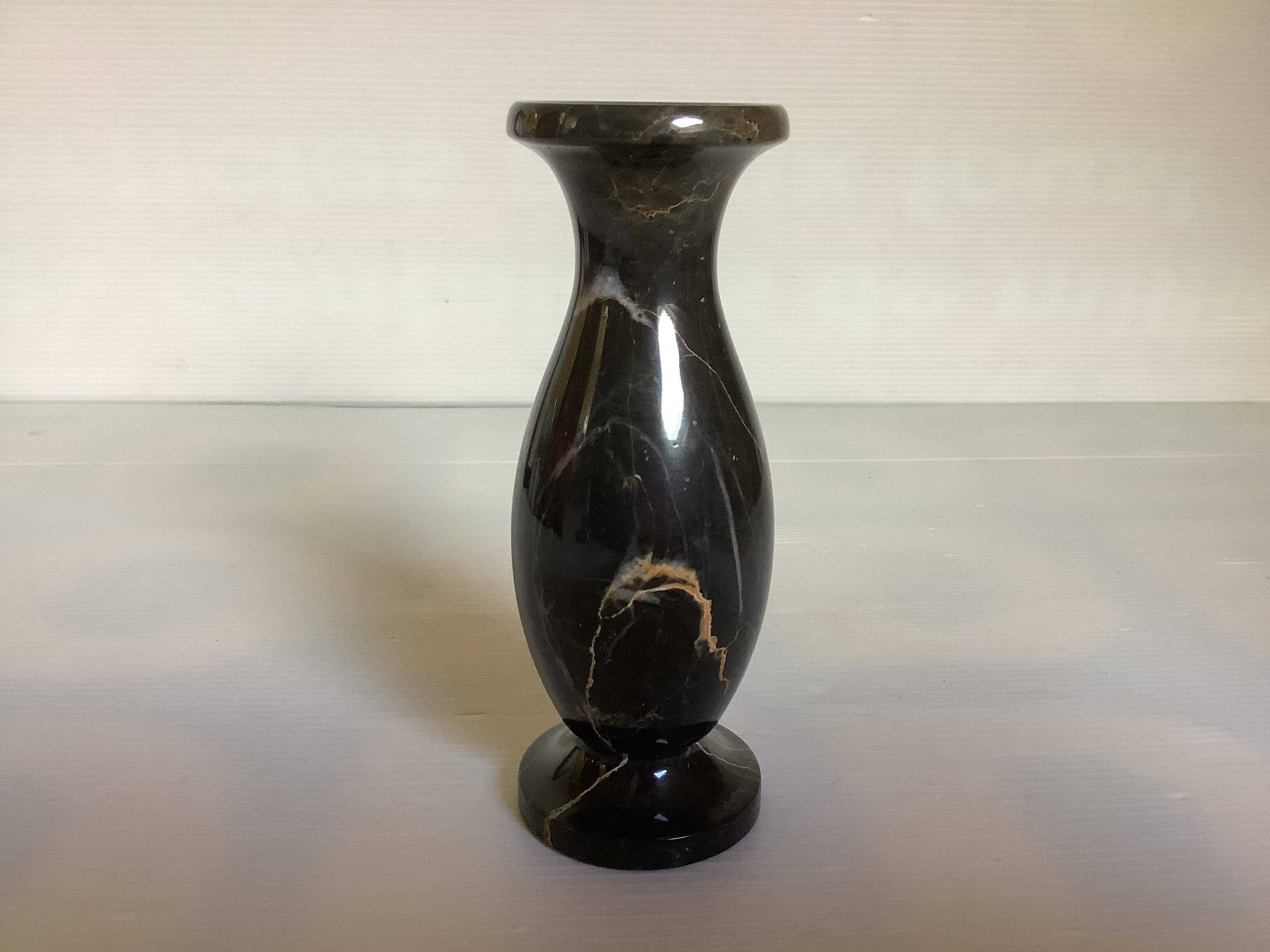 Petit Vase En Onyx Marbré Et Métal Doré – Déco Vintage (occasion)