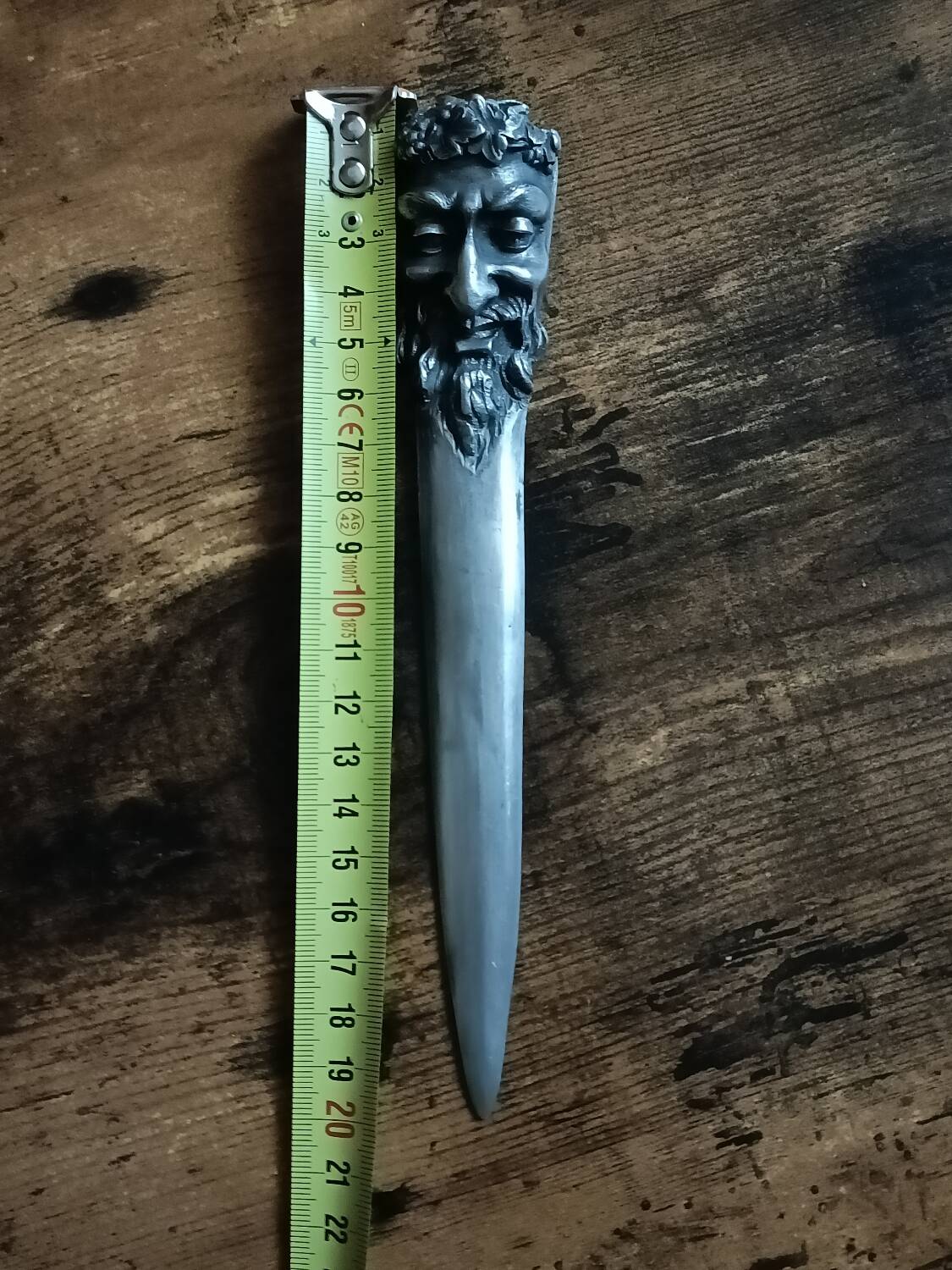 Coupe papier, bronze argenté