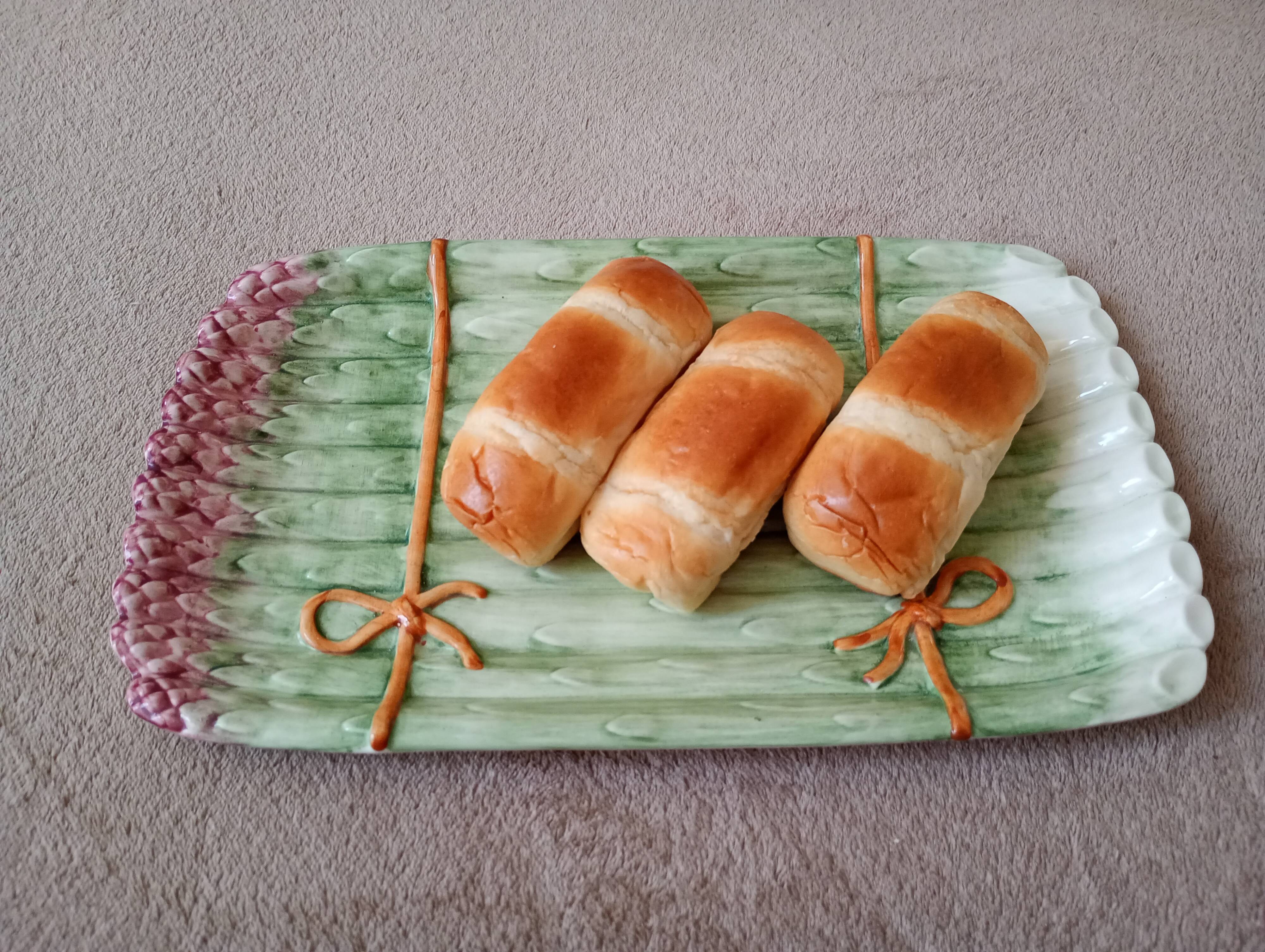 Asparagus barbotine dish