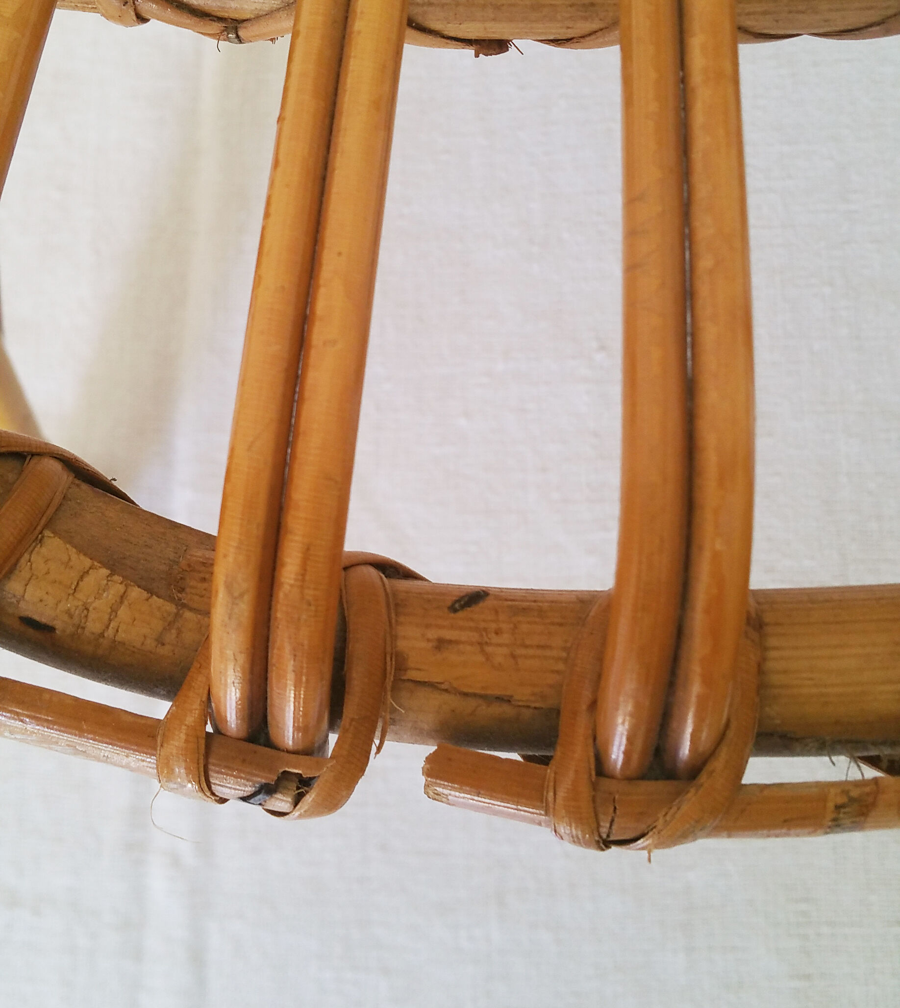 Rattan "shell" chair for children