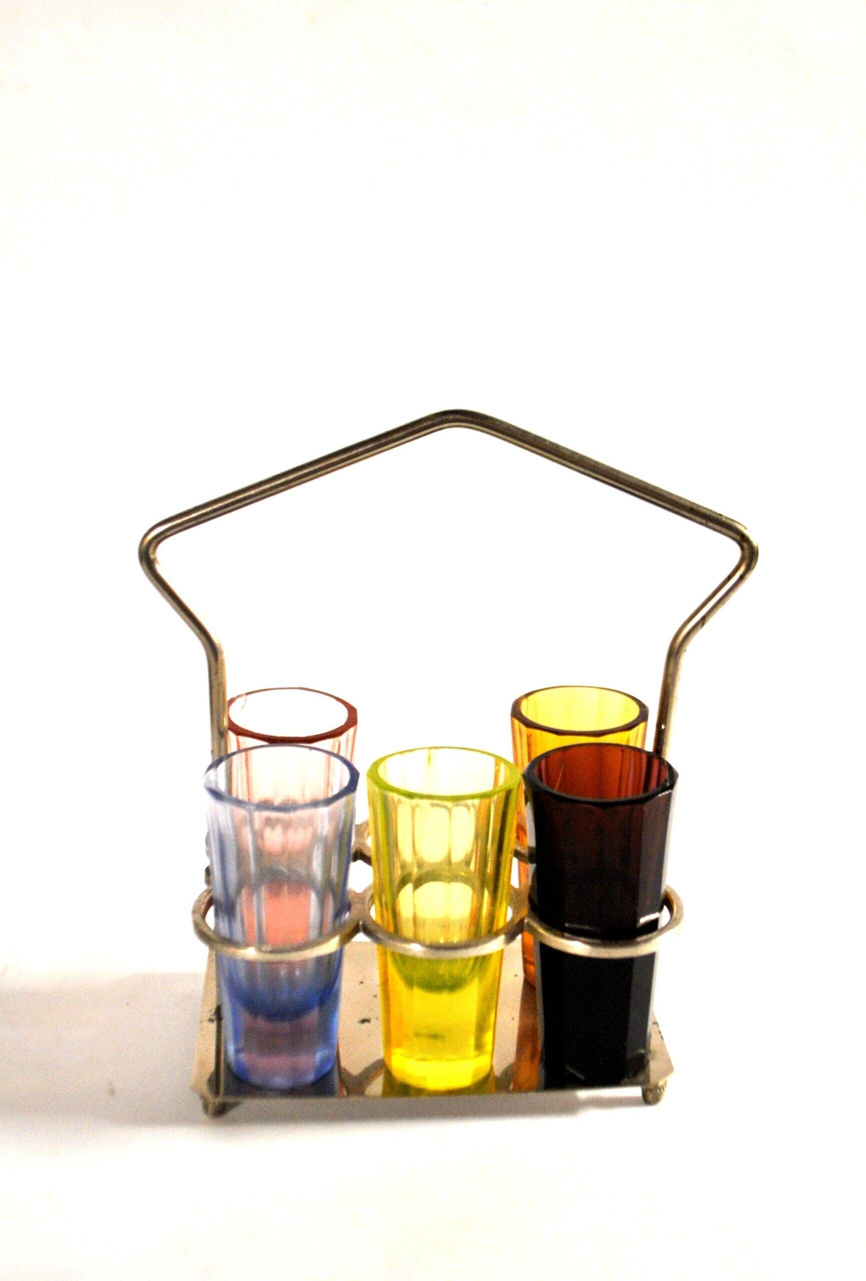 Set of 5 Art Deco 1920s shooter glasses in coloured and uranium glass - ouraline.