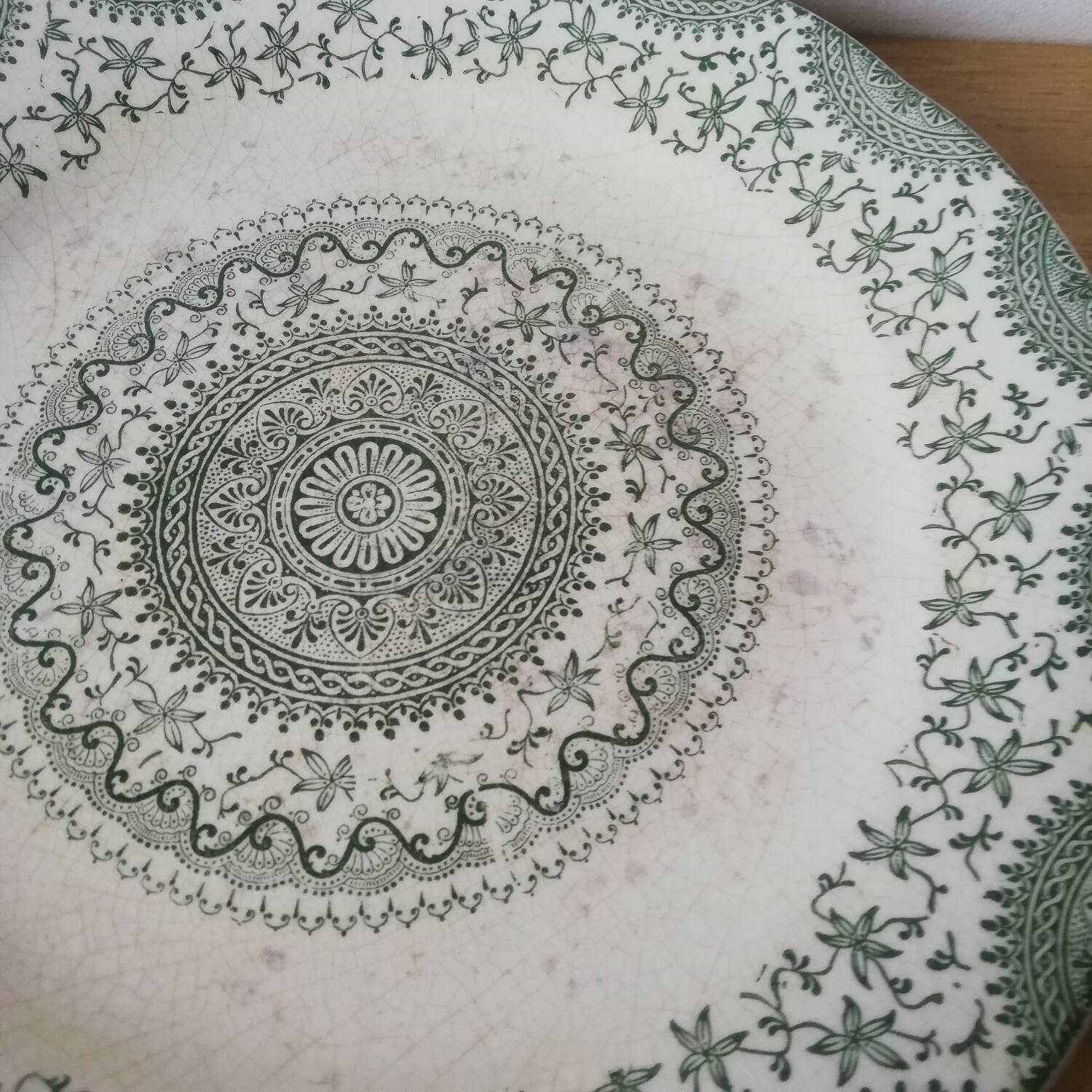 Plate