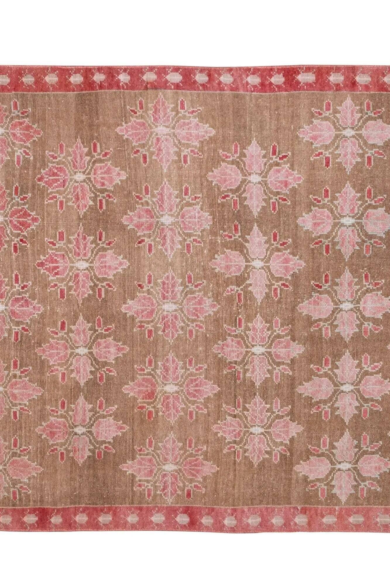 Vintage Turkish handmade rug 130x316 cm