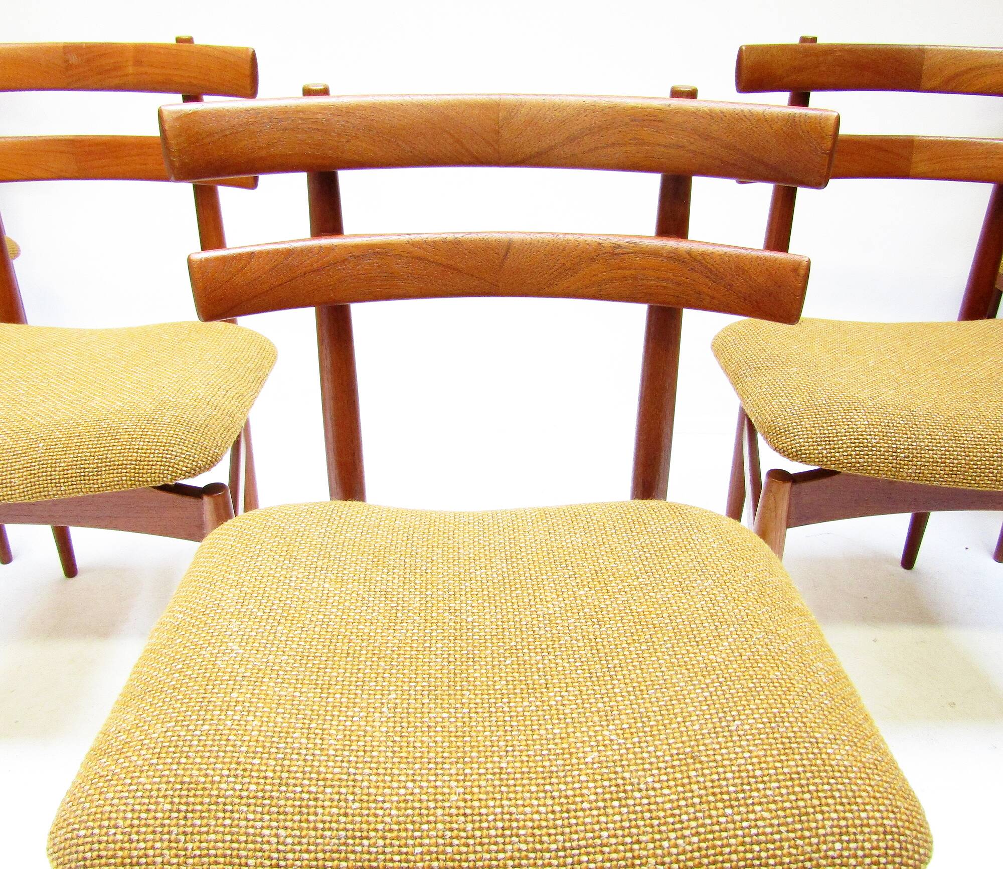 Five 1960s Danish Model 30 Dining Chairs by Poul Hundevad
