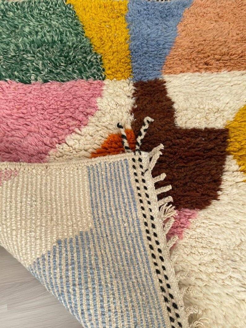 Atlas Berber rug with coloured patterns 1.5/2.5 m