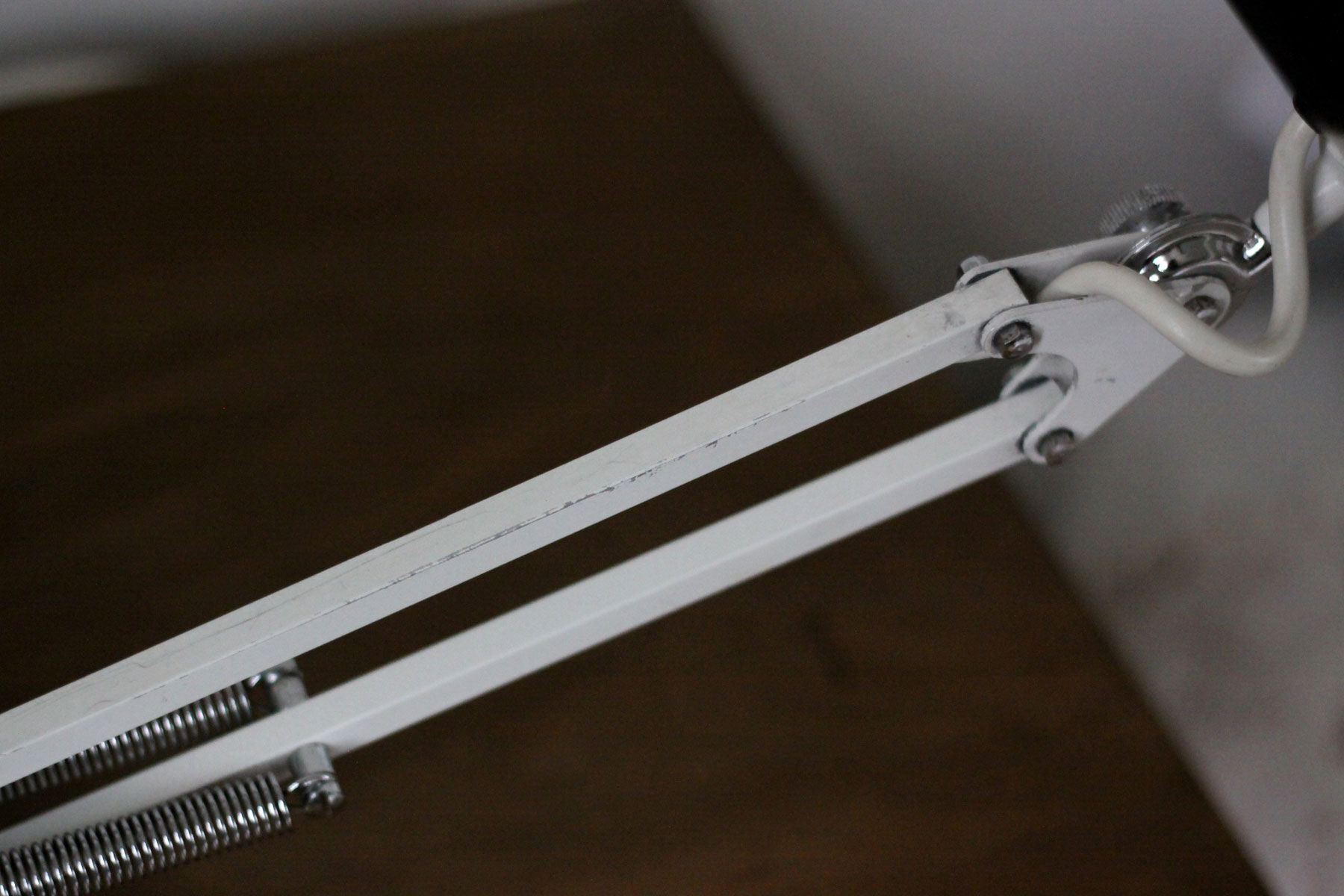 Fase articulated lamp