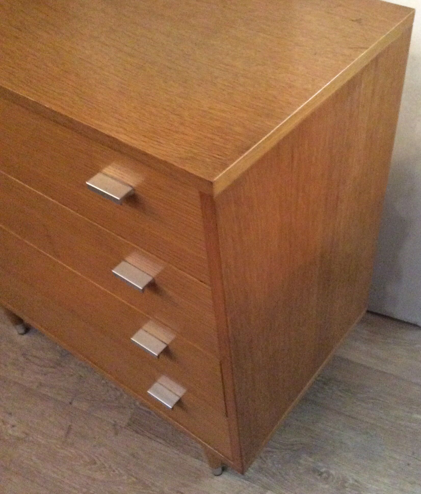 Commode vintage des années 70