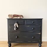 English chest of drawers