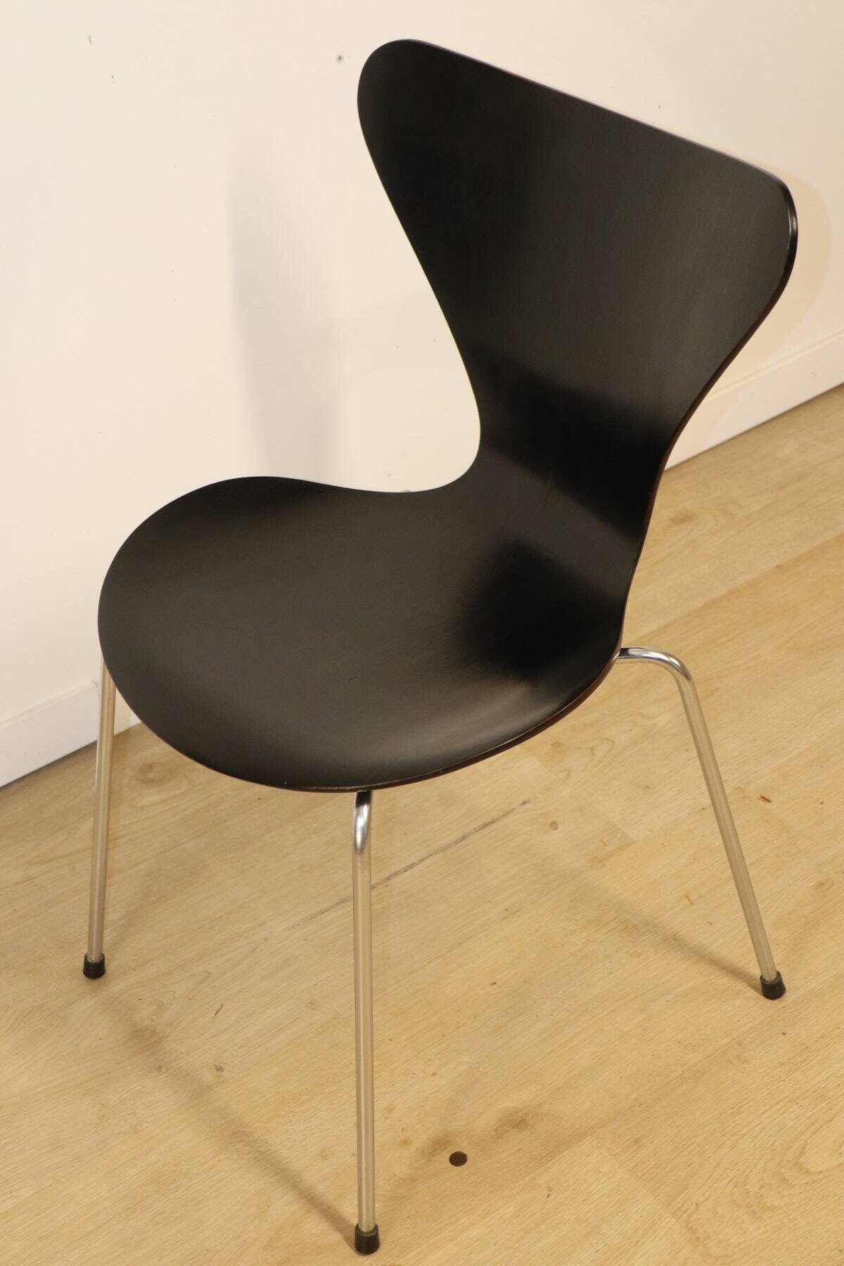 Chair Series 7 - First edition of 1955 - Arne Jacobsen for Fritz Hansen
