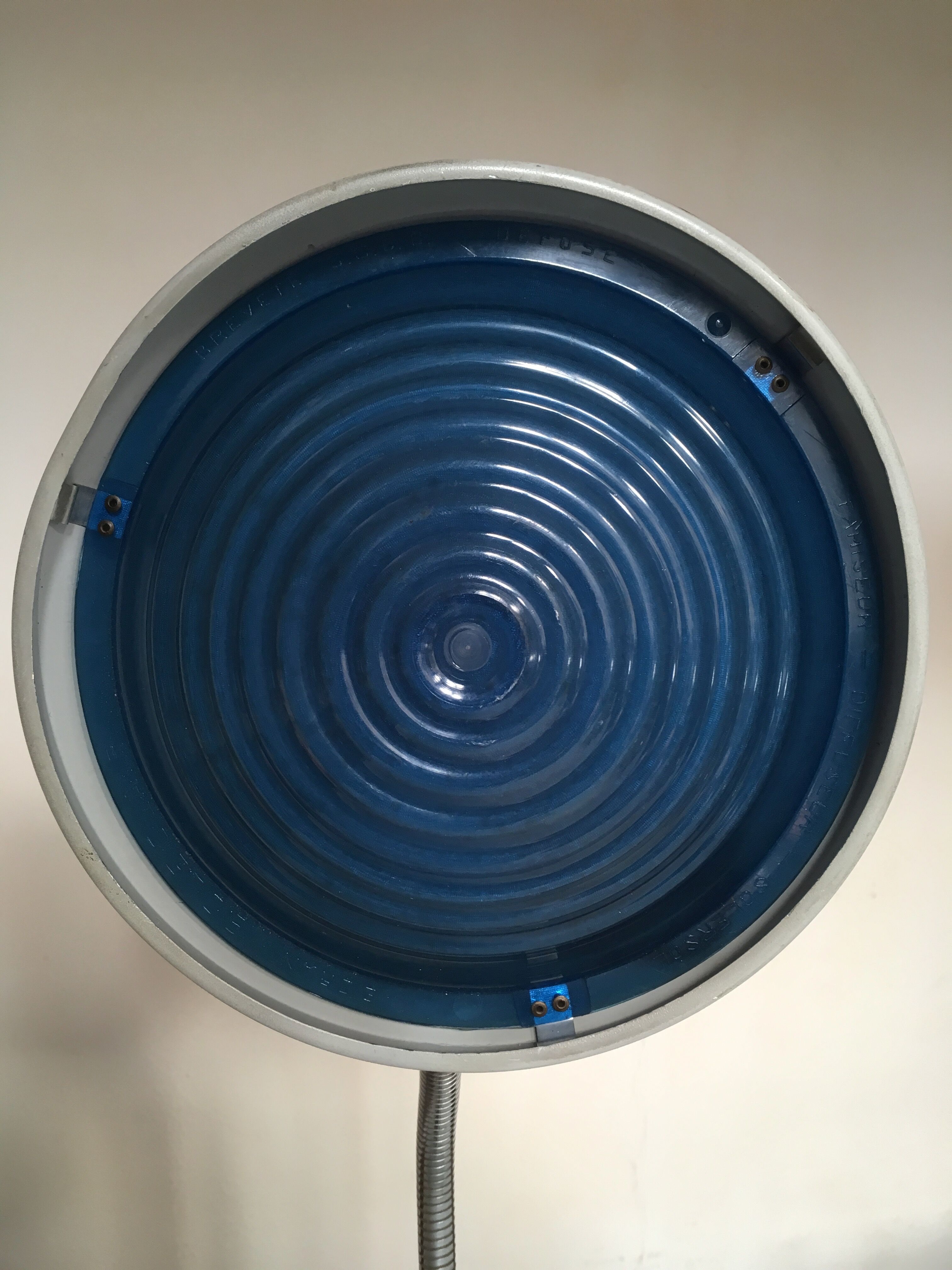 Workshop Ferdinand Solere 60s turtledove gray lamp