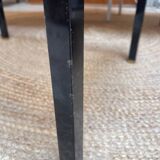 Table d’appoint verre et métal noir et or, 1970
