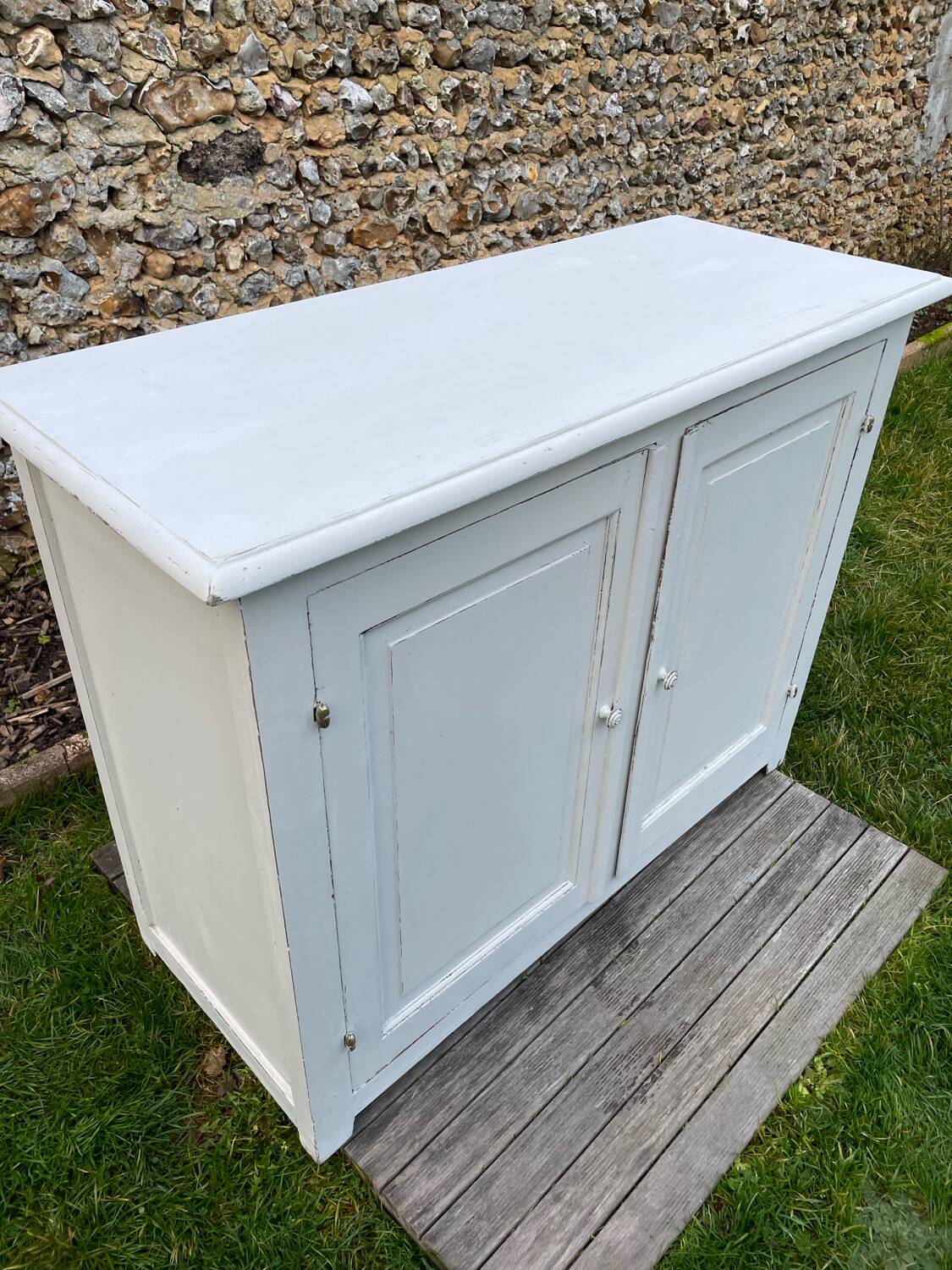 Vintage 1930 white sideboard