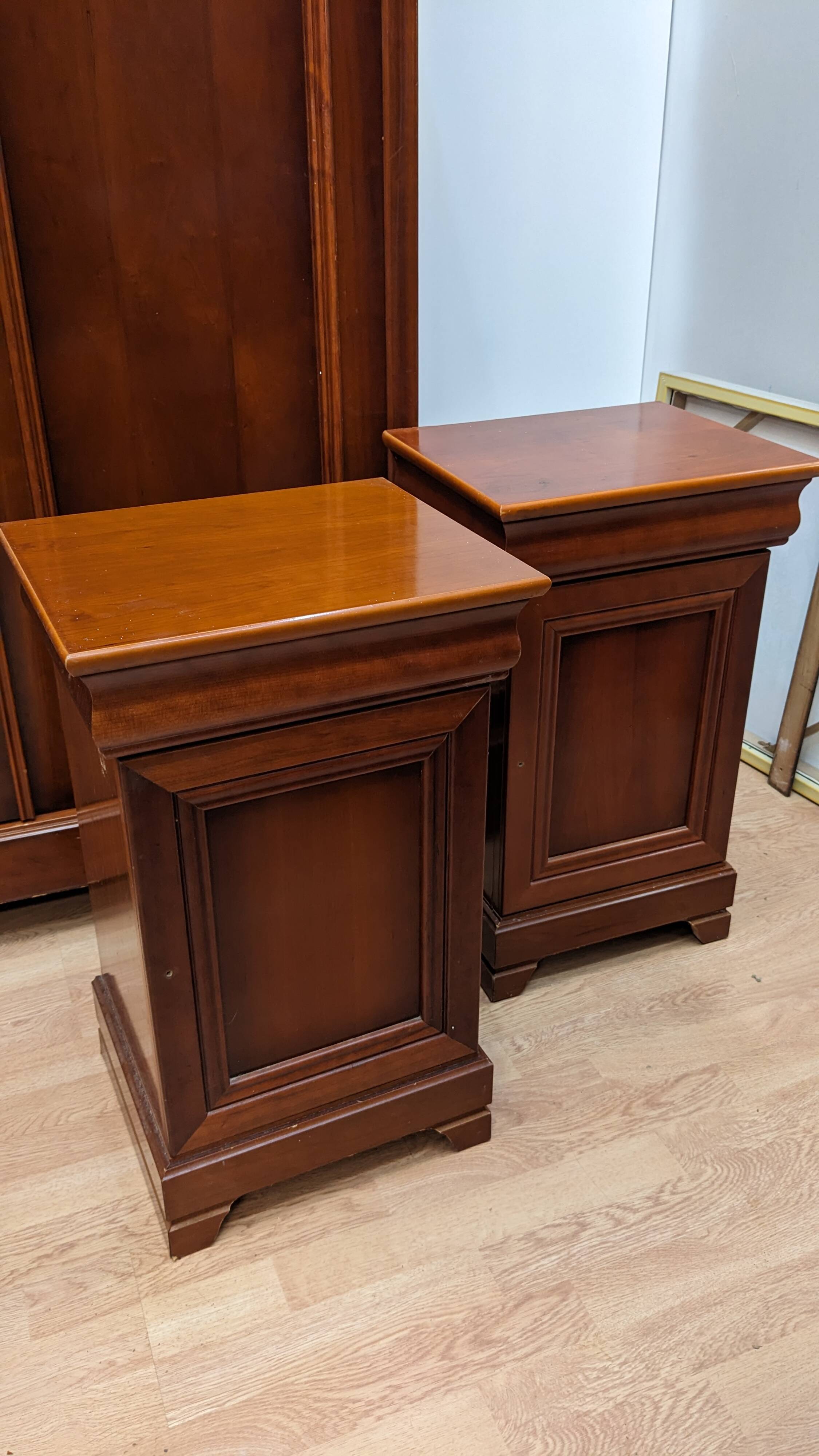 Pair of bedside tables