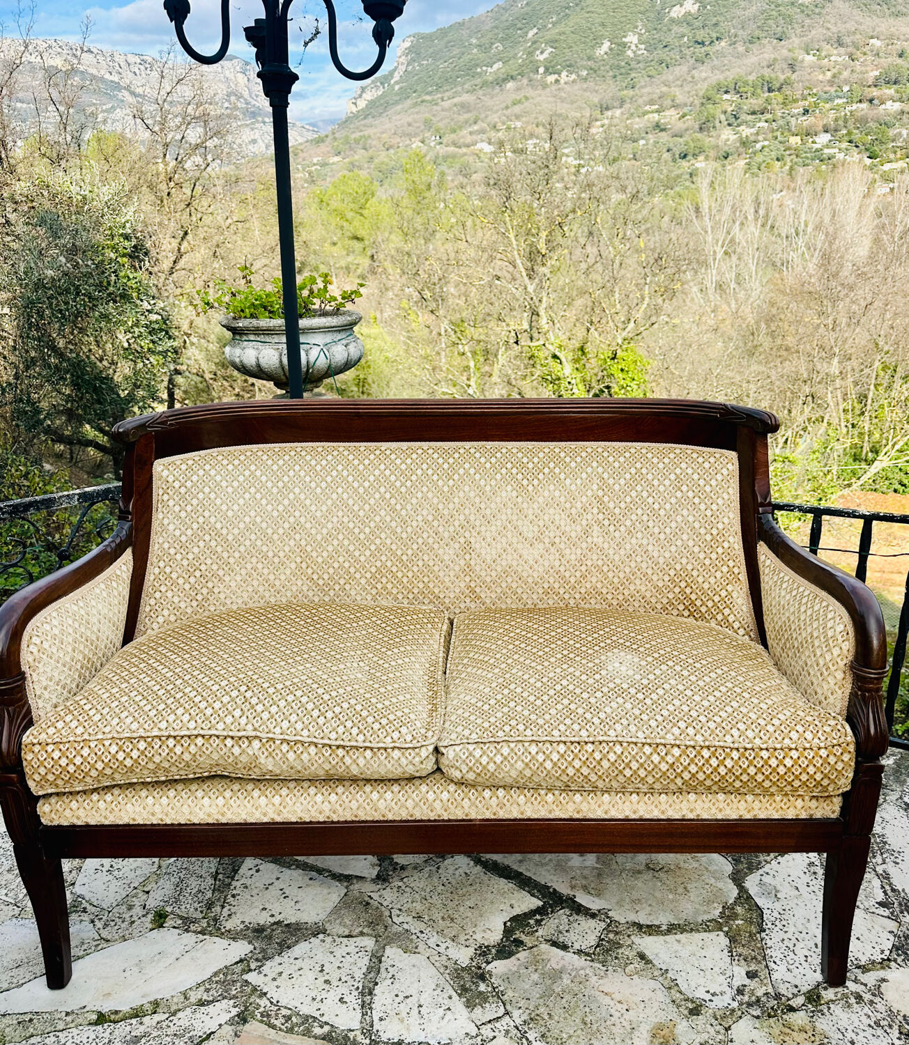 Mobilier de salon en Acajou Massif D’époque Empire