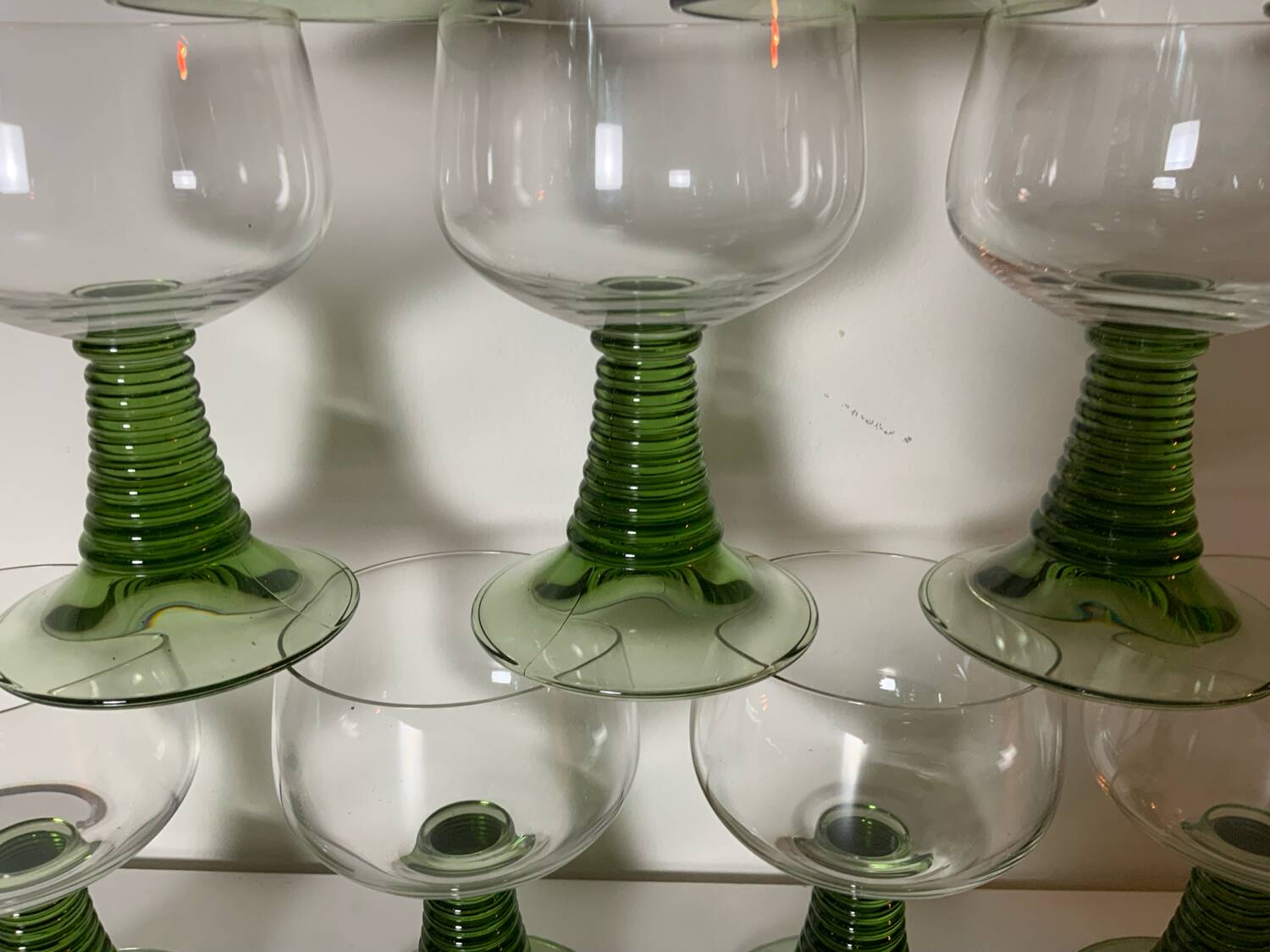 12 verres à vin blanc vintage