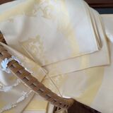 6 serviettes à thé en damassé anciennes