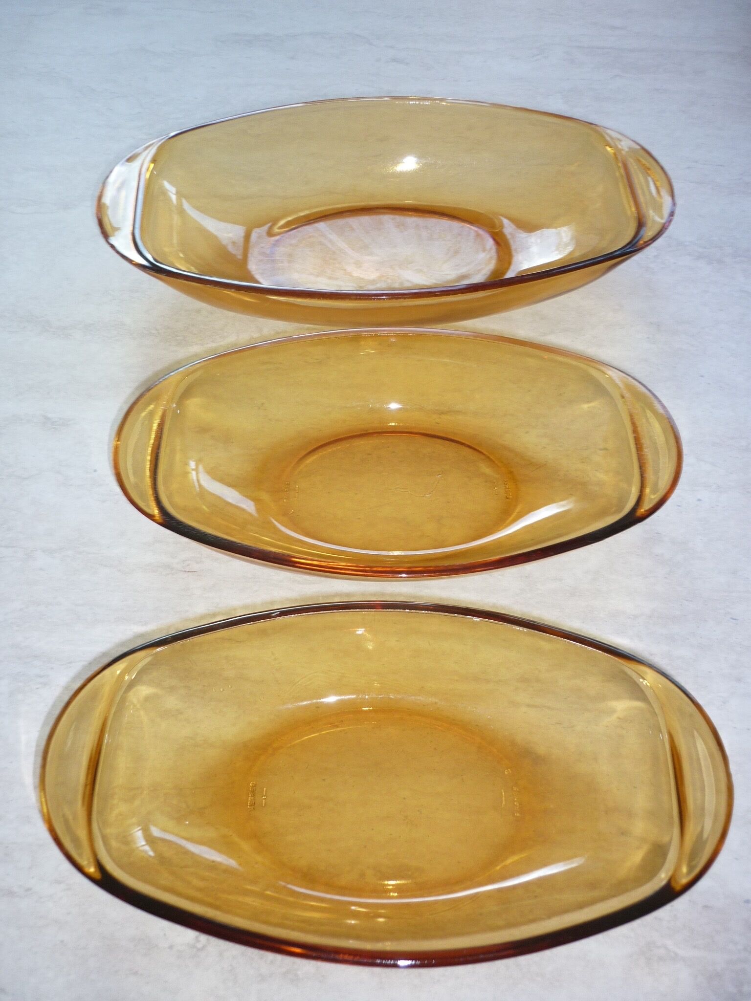 Set of 3 ramekins in amber glass vereco