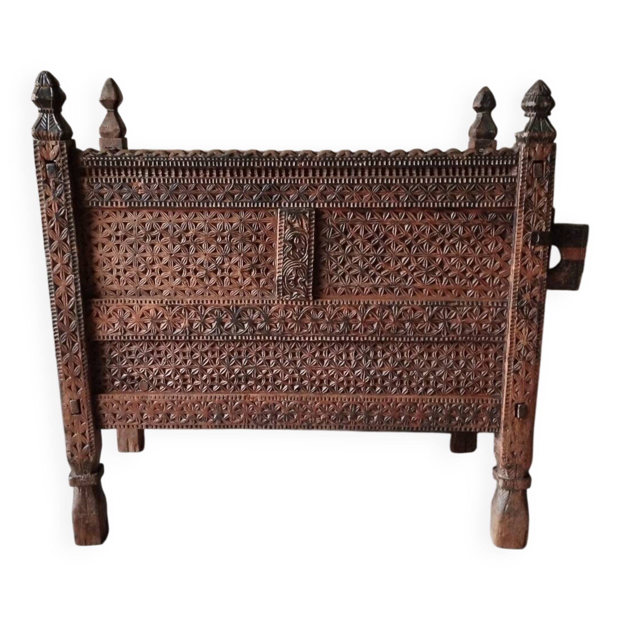 Afghan chest, bridal chest