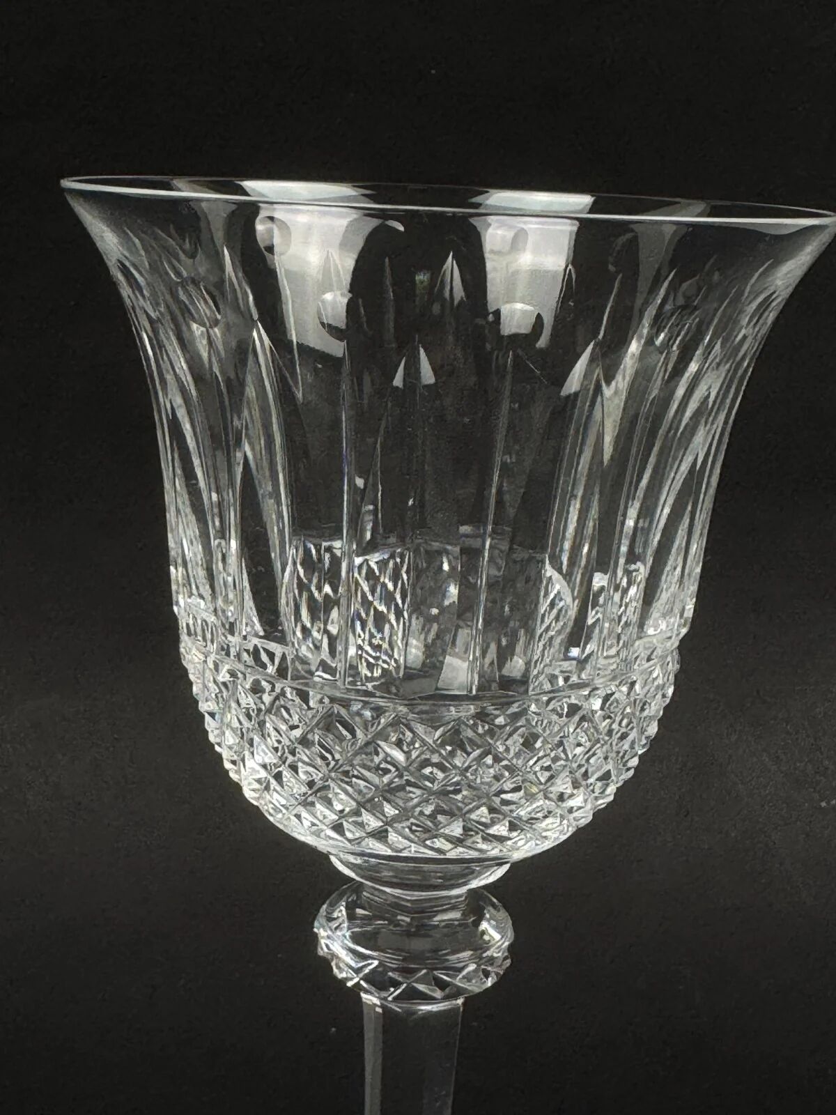 Saint-Louis, 6 cut crystal water glasses in the Tommy model, perfect condition.