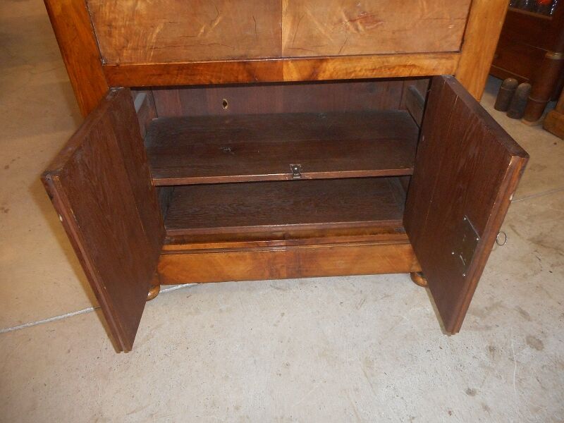 Secretary of the period walnut restoration of the XIXth century