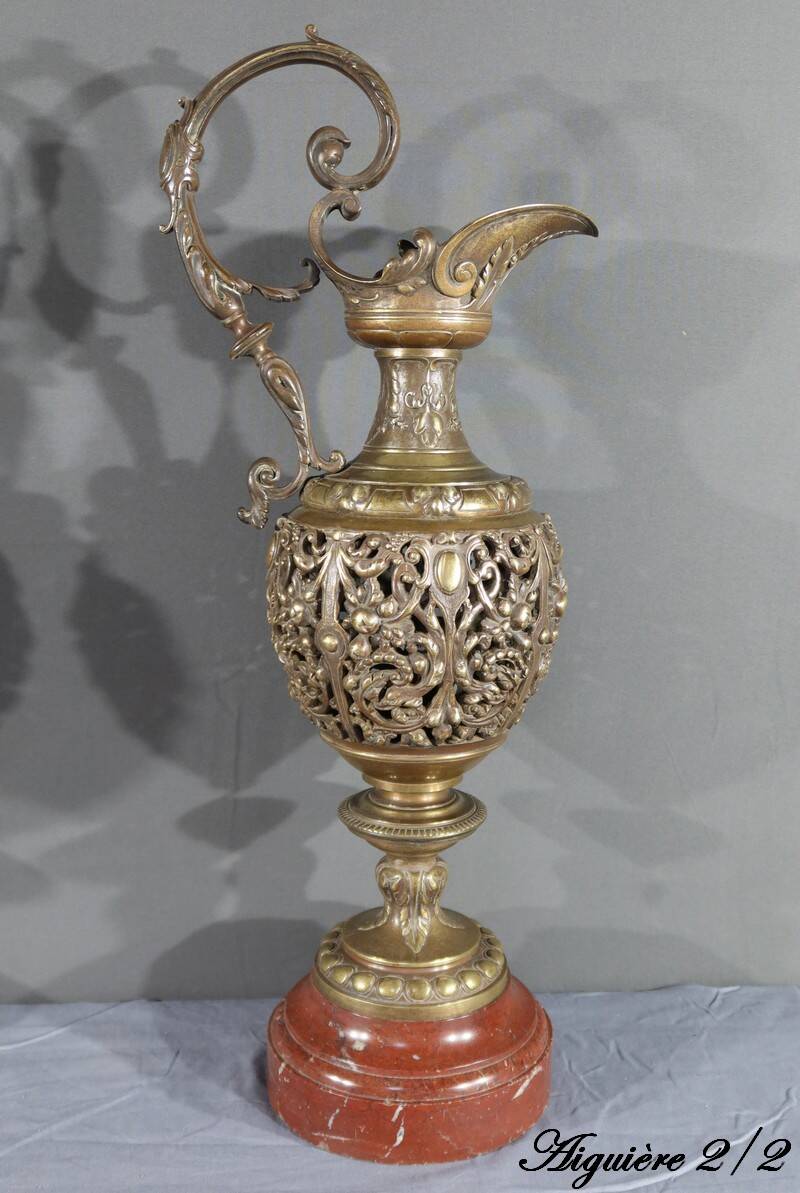 Pair of bronze ewers, art nouveau – 1910