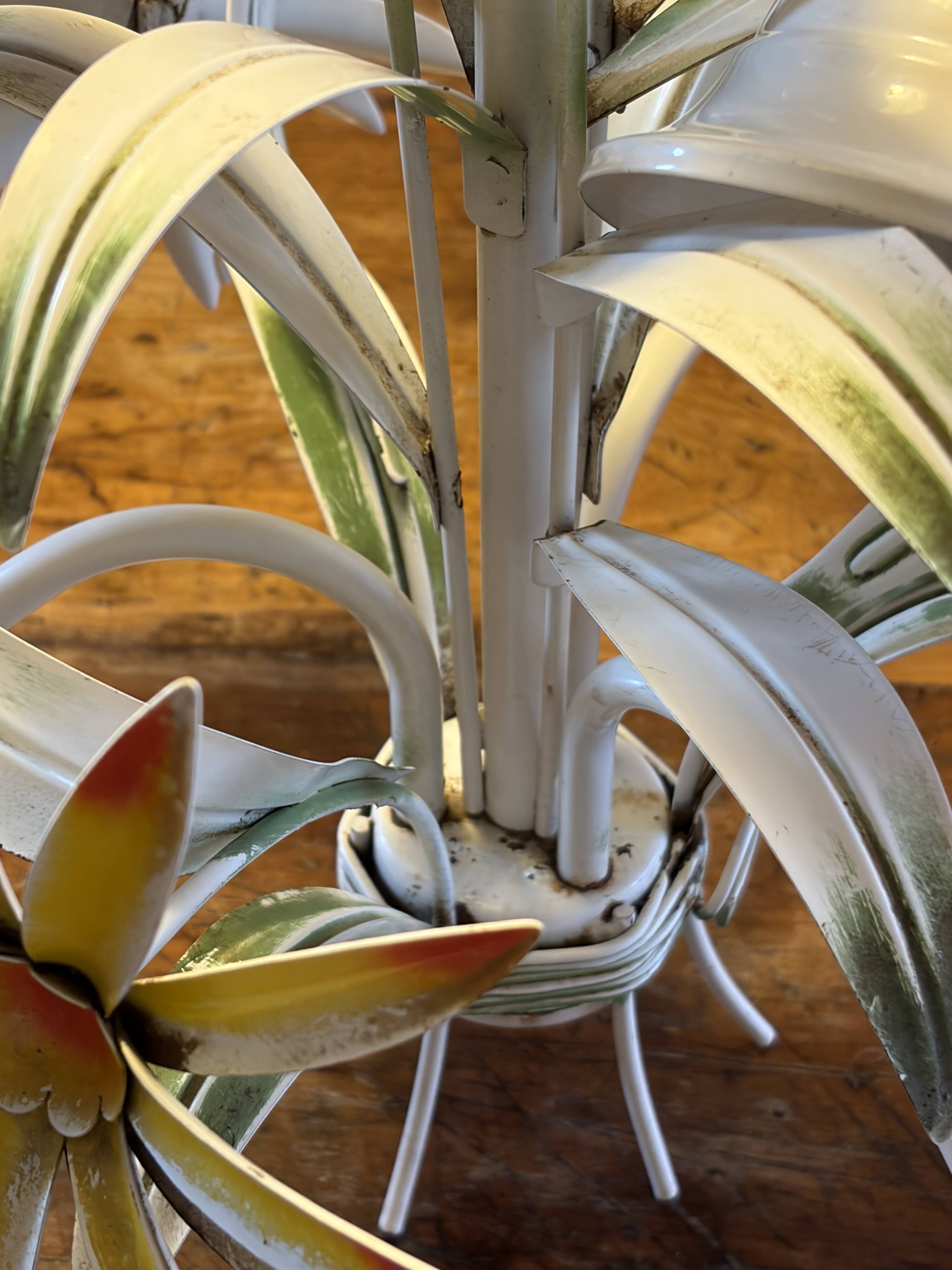 Vintage floral metal painted chandelier – 3 lights – 1970s