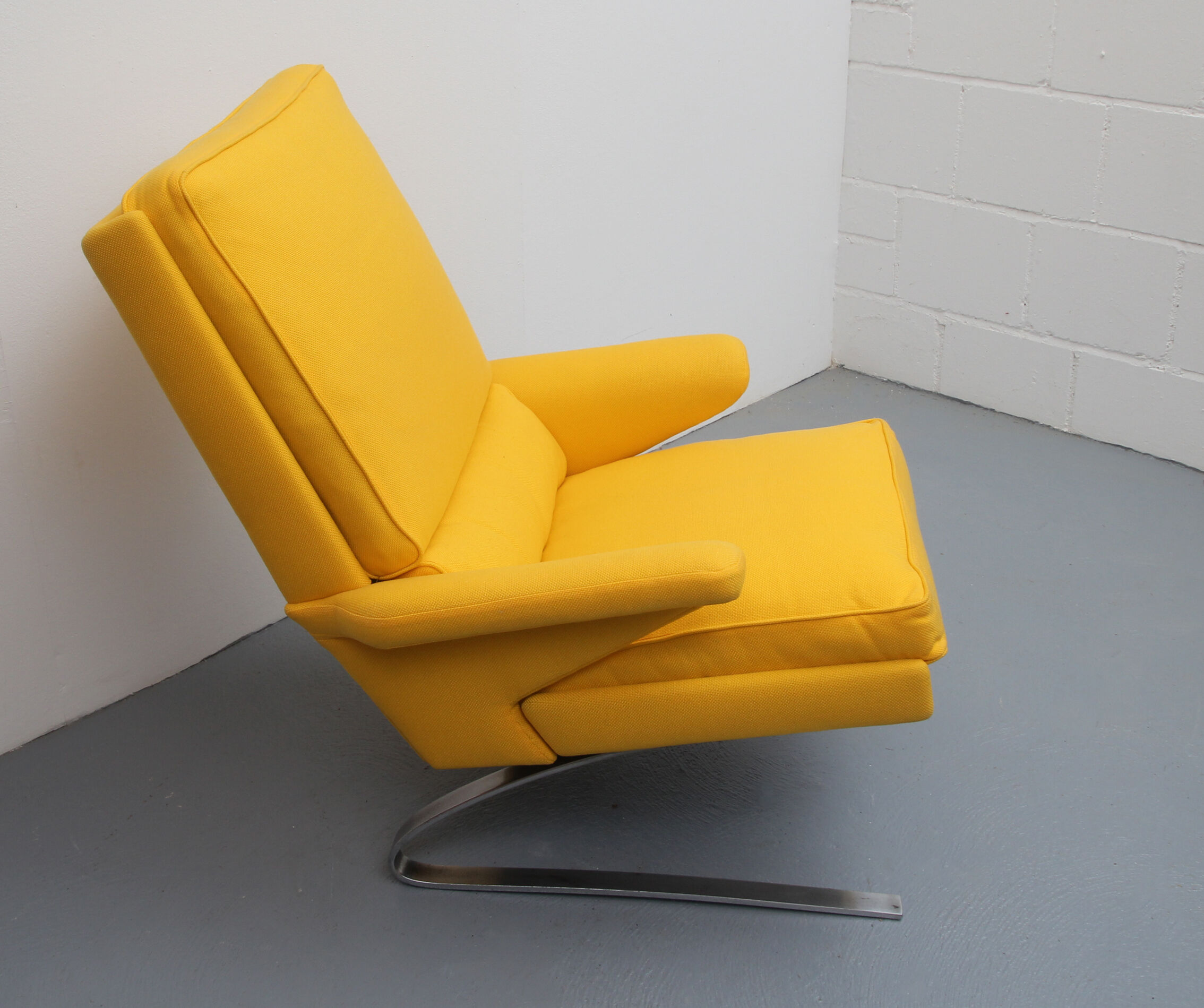 1970s swing-chair yellow Cor, design Reinhold Adolf