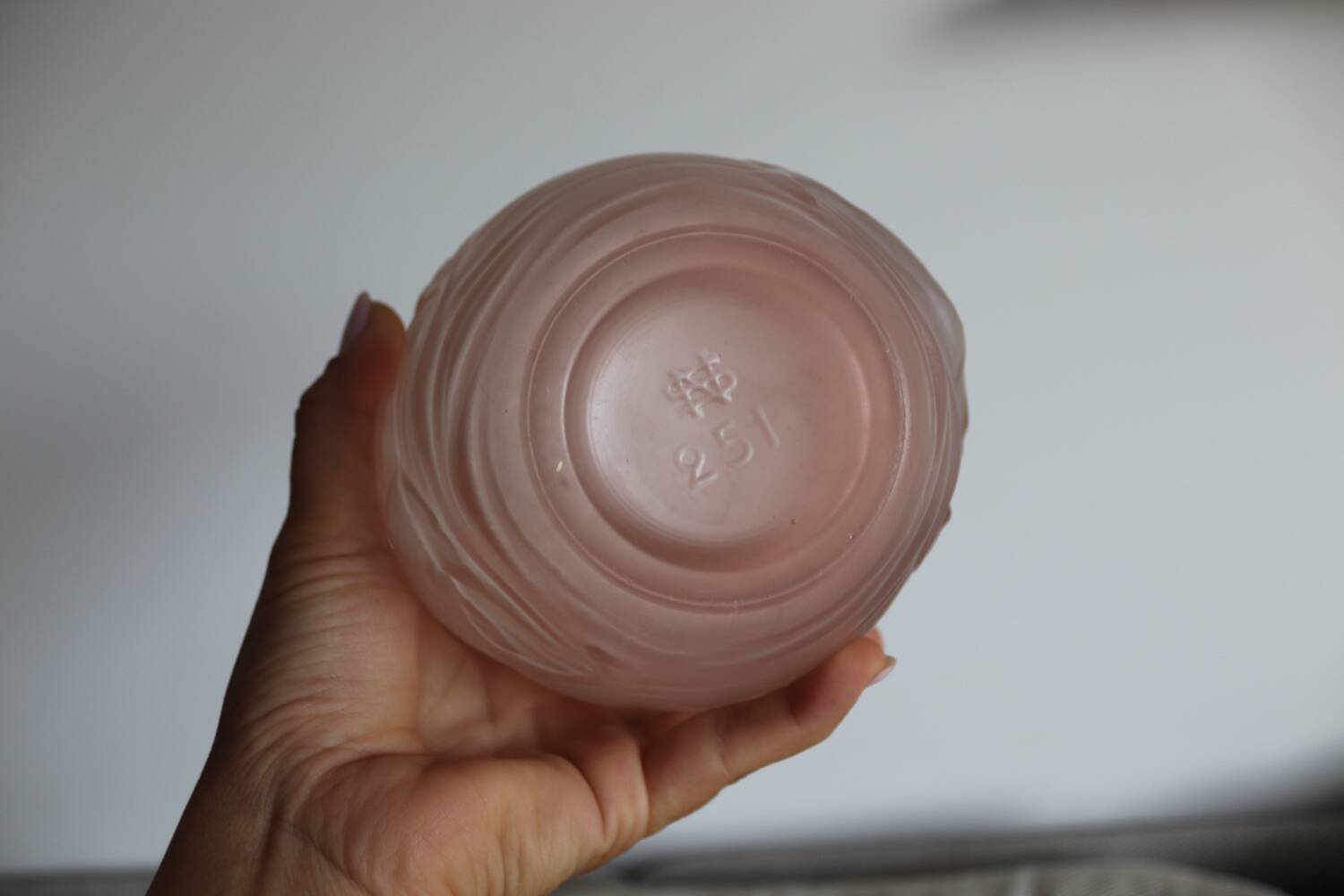 Art Deco vase by Souchon Neuvesel with a fish design.