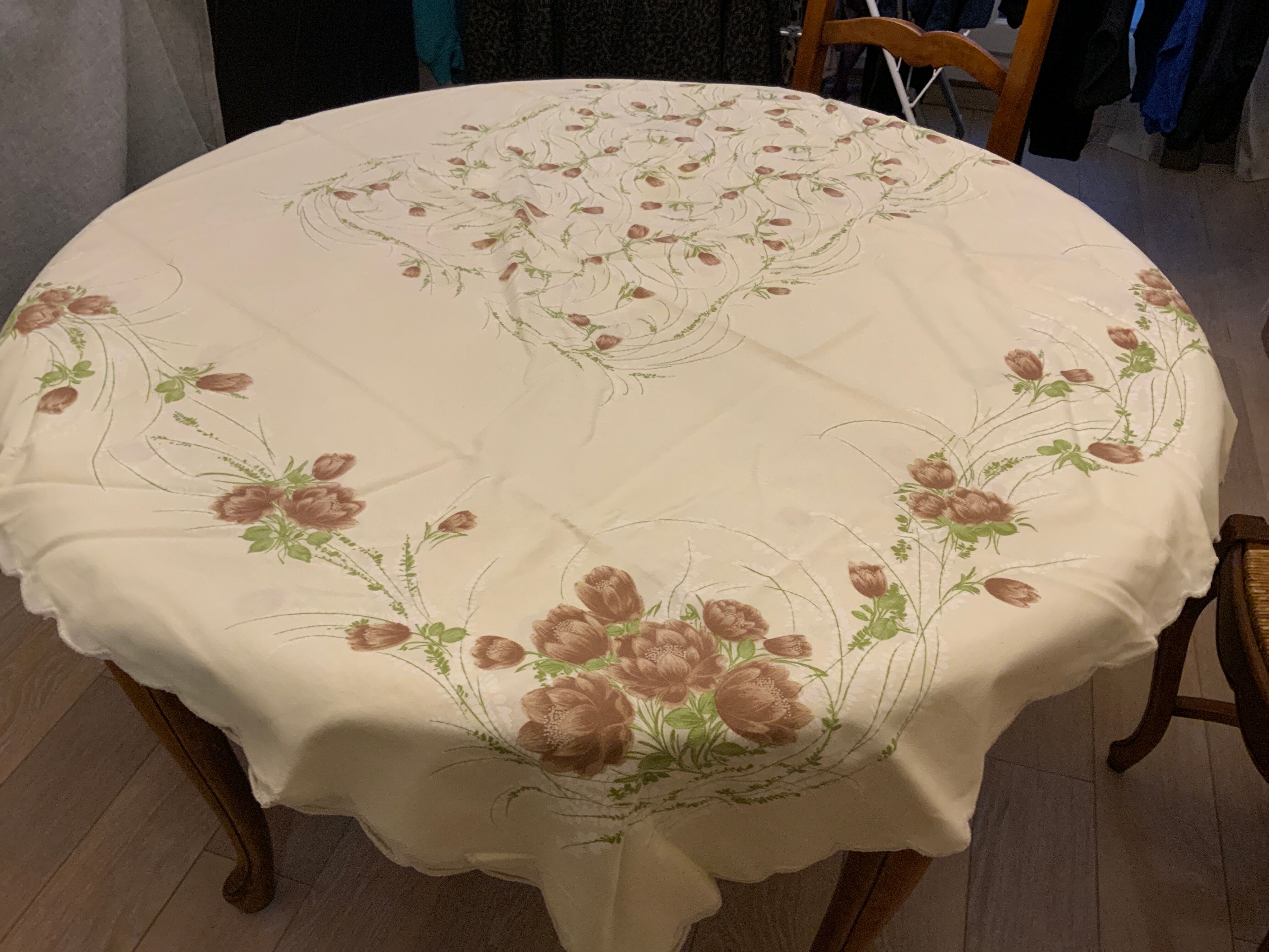 Vintage rectangular tablecloth