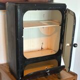 Bathroom wall storage unit