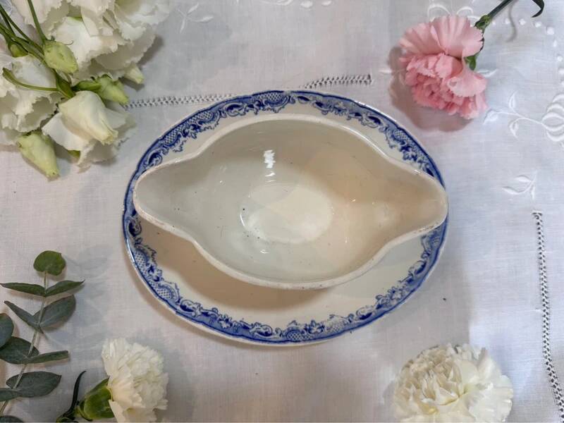 Vintage Sarreguemines sauce boat