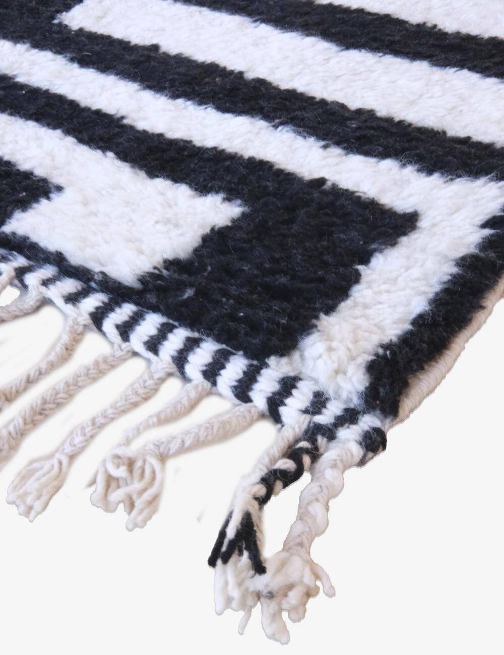Black and White Berber Rug - 347 x 242 cm