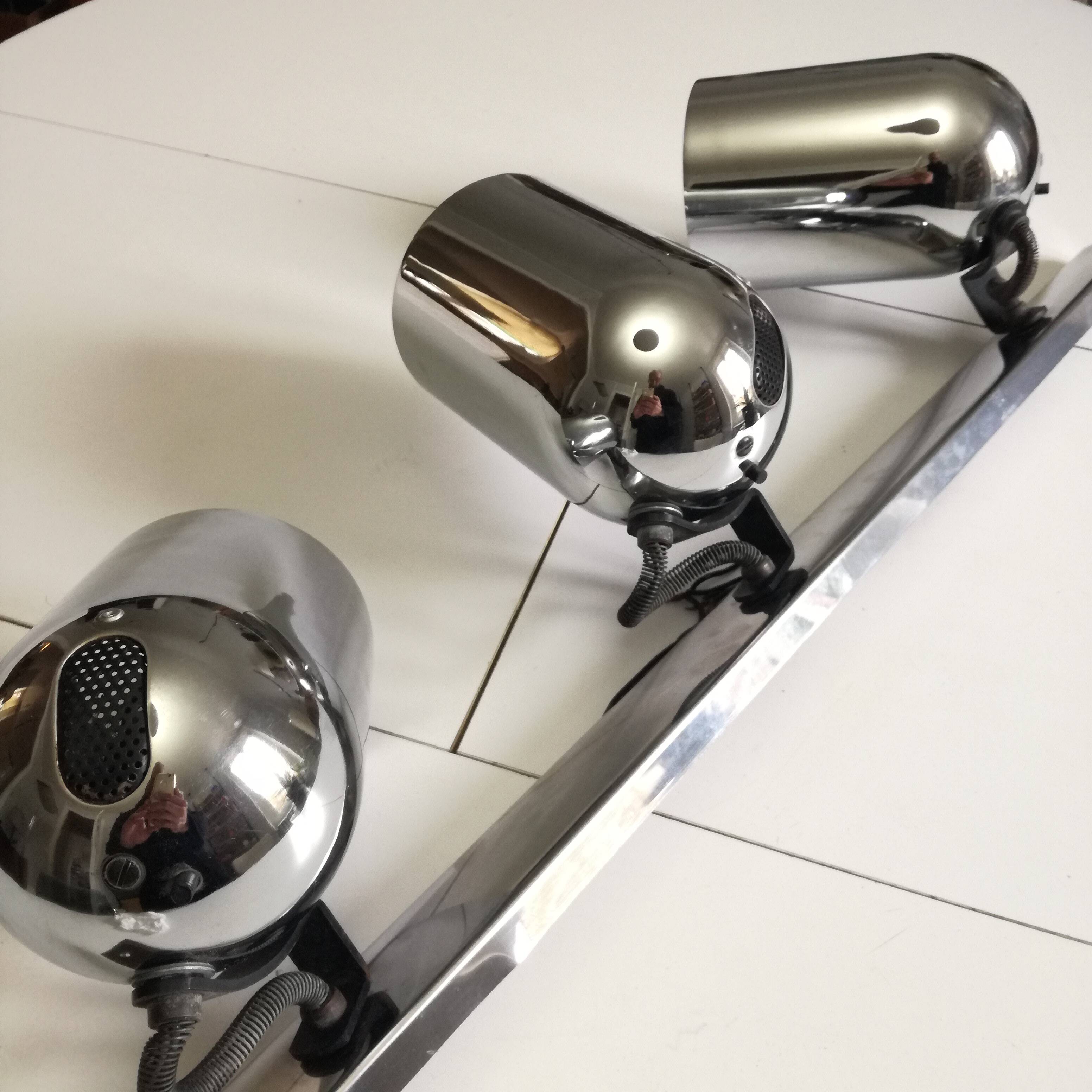 Chrome ramp with 3 adjustable spotlights, 1970