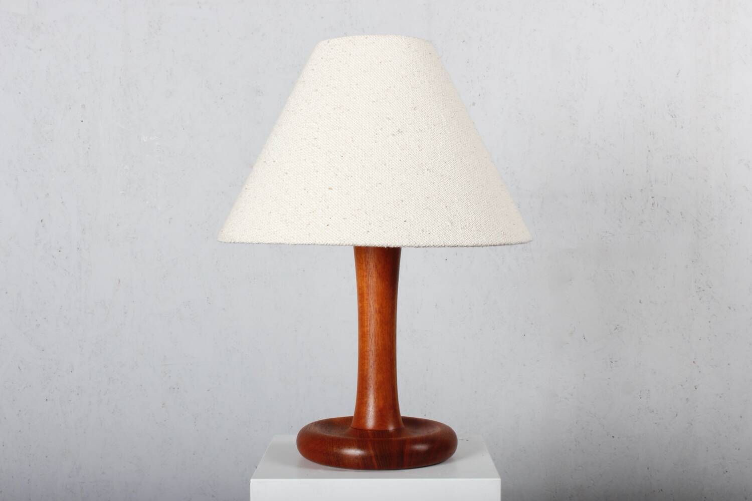 Dänische Tischlampe Tischleuchte Teak Dyrlund danish 60s 70s