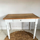 Farmhouse table