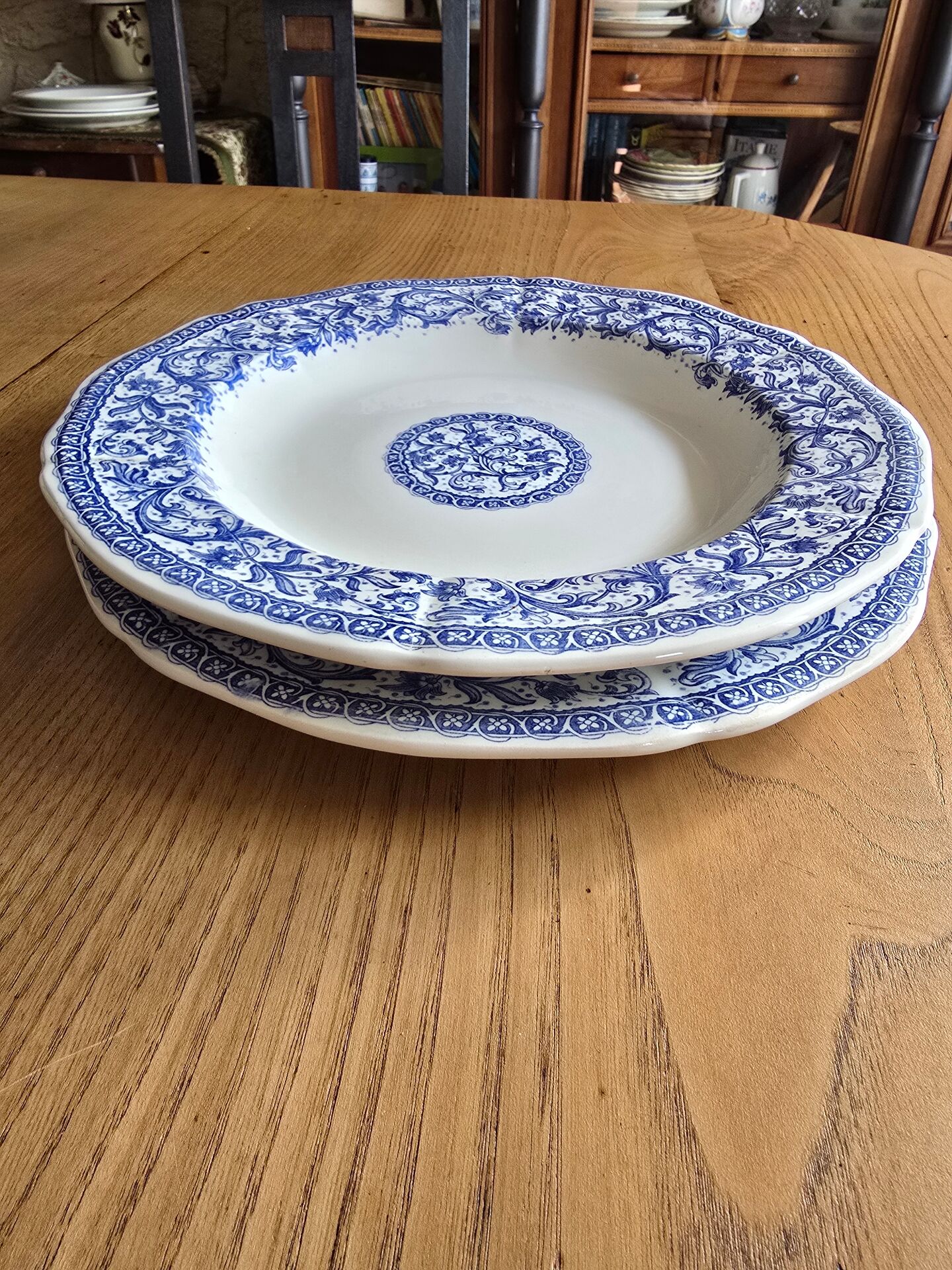 Gien service plates with blue patterns in perfect condition.