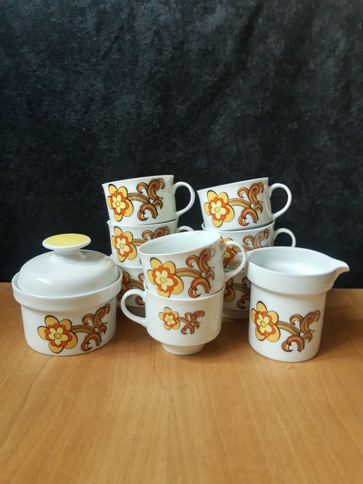 Set 11 coffee cups, sugar bowl and milk pitcher Wunsiedel Bavaria vintage