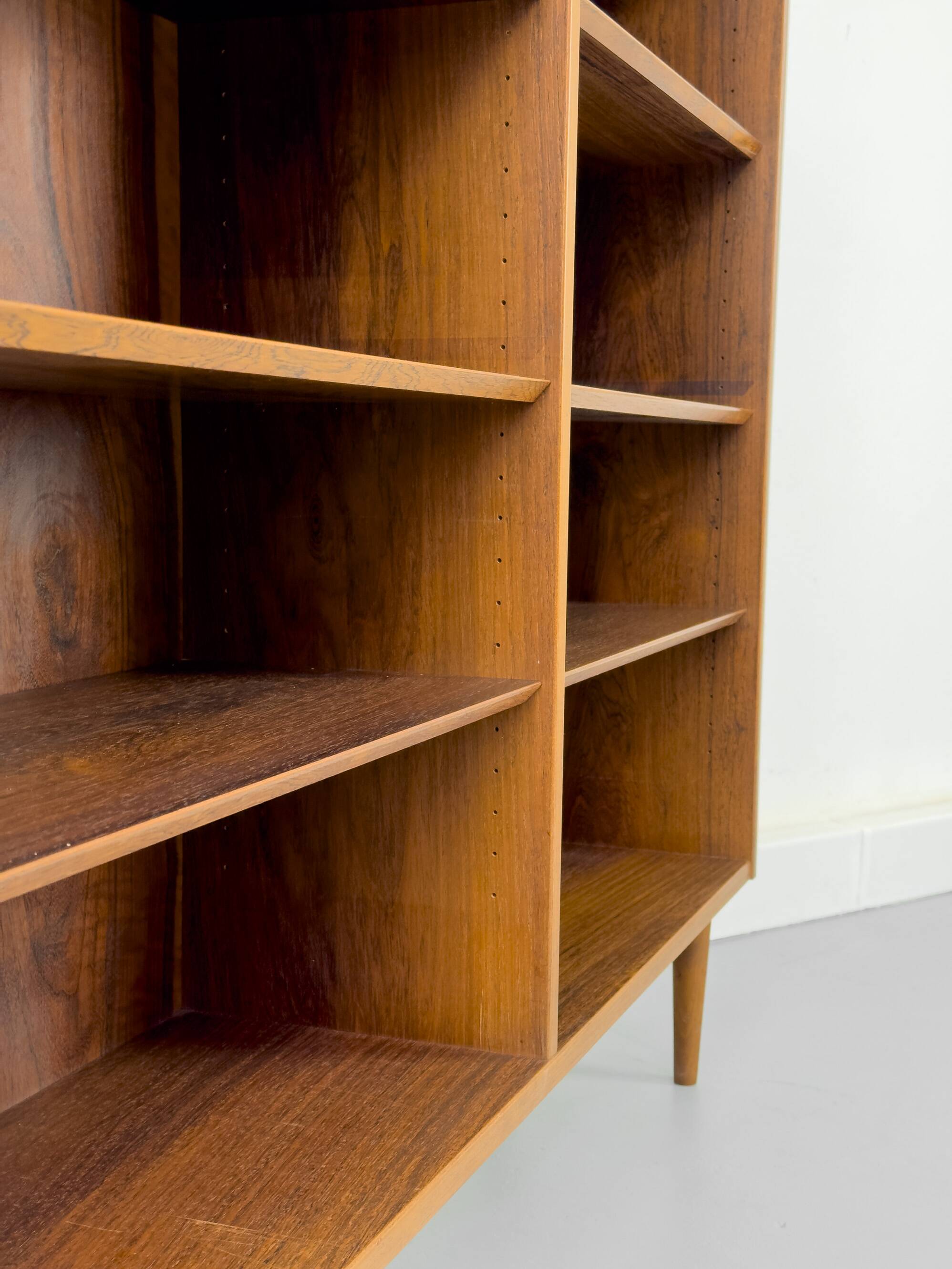 Bibliothèque danoise vintage par Carlo Jensen pour Hundevad & Co., années 1960