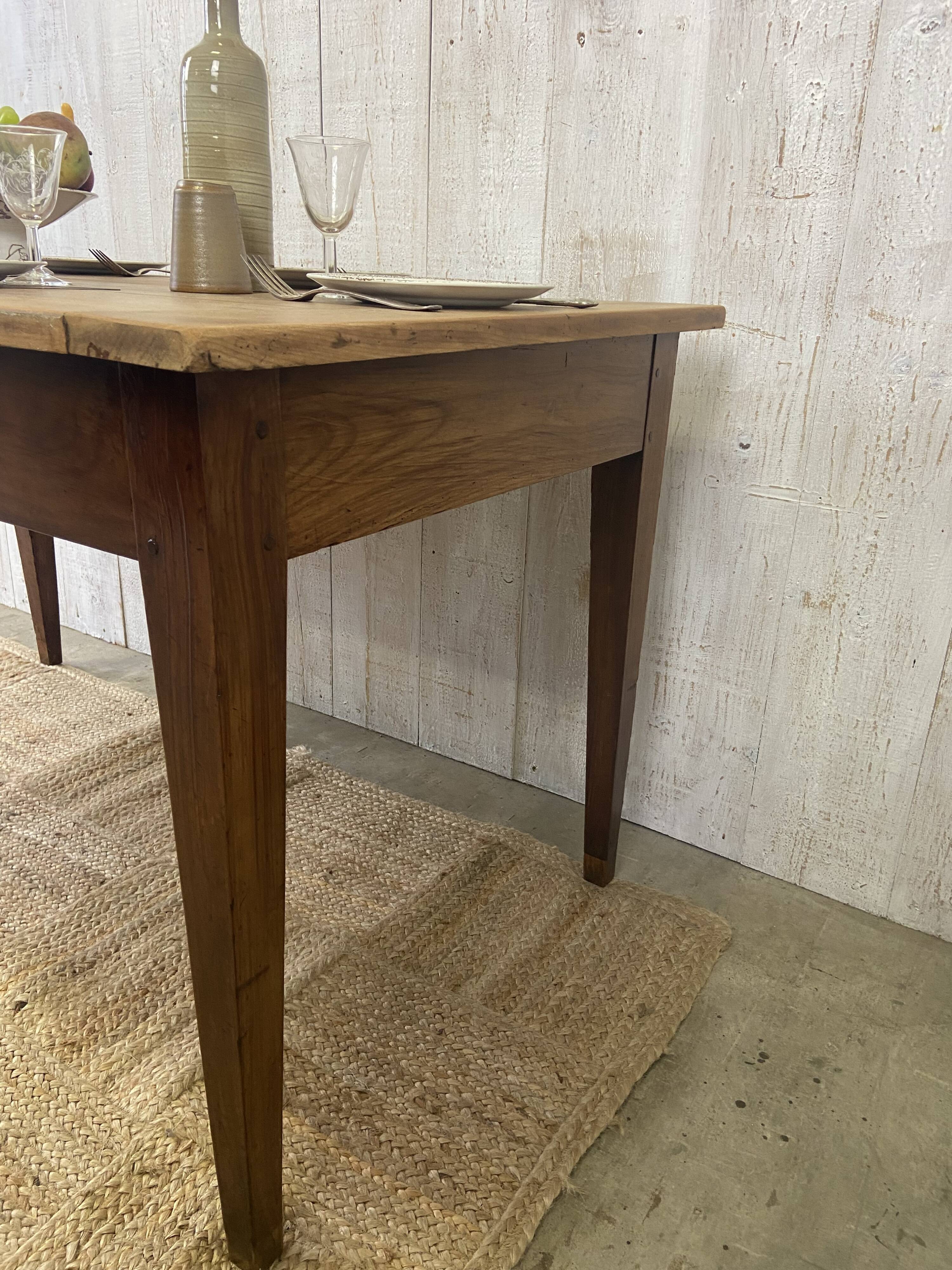Table de ferme 133x76cm