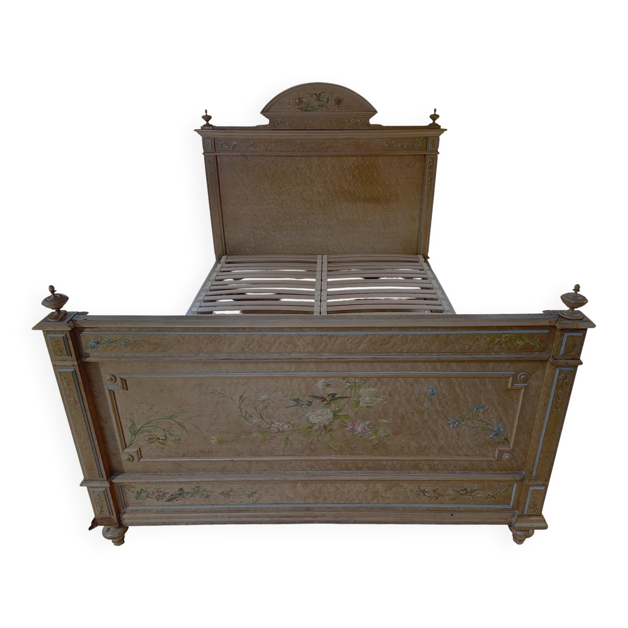 Late 19th century bed – painted maple burl – with base + 135x190 mattress