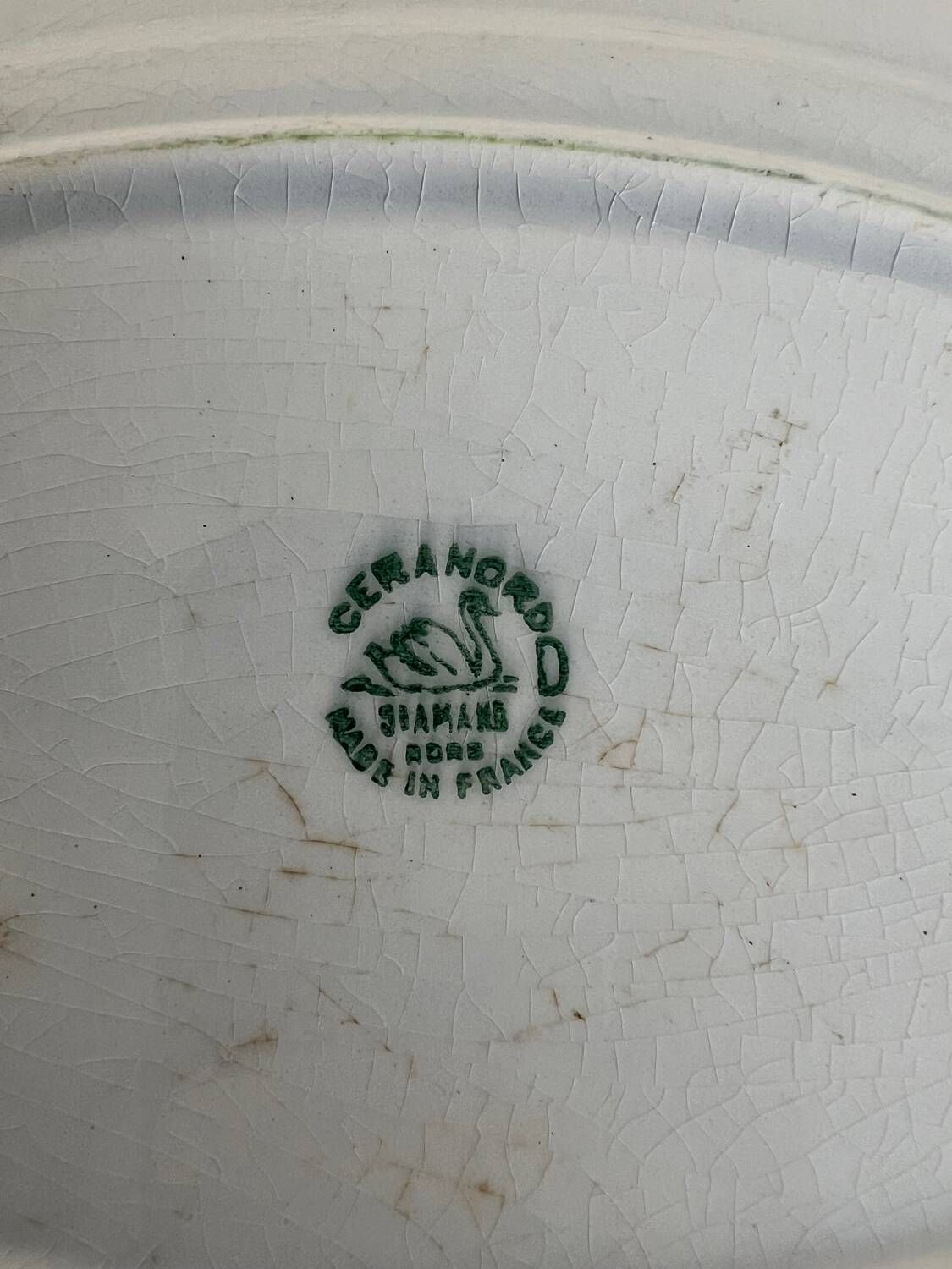 St Amand presentation dish