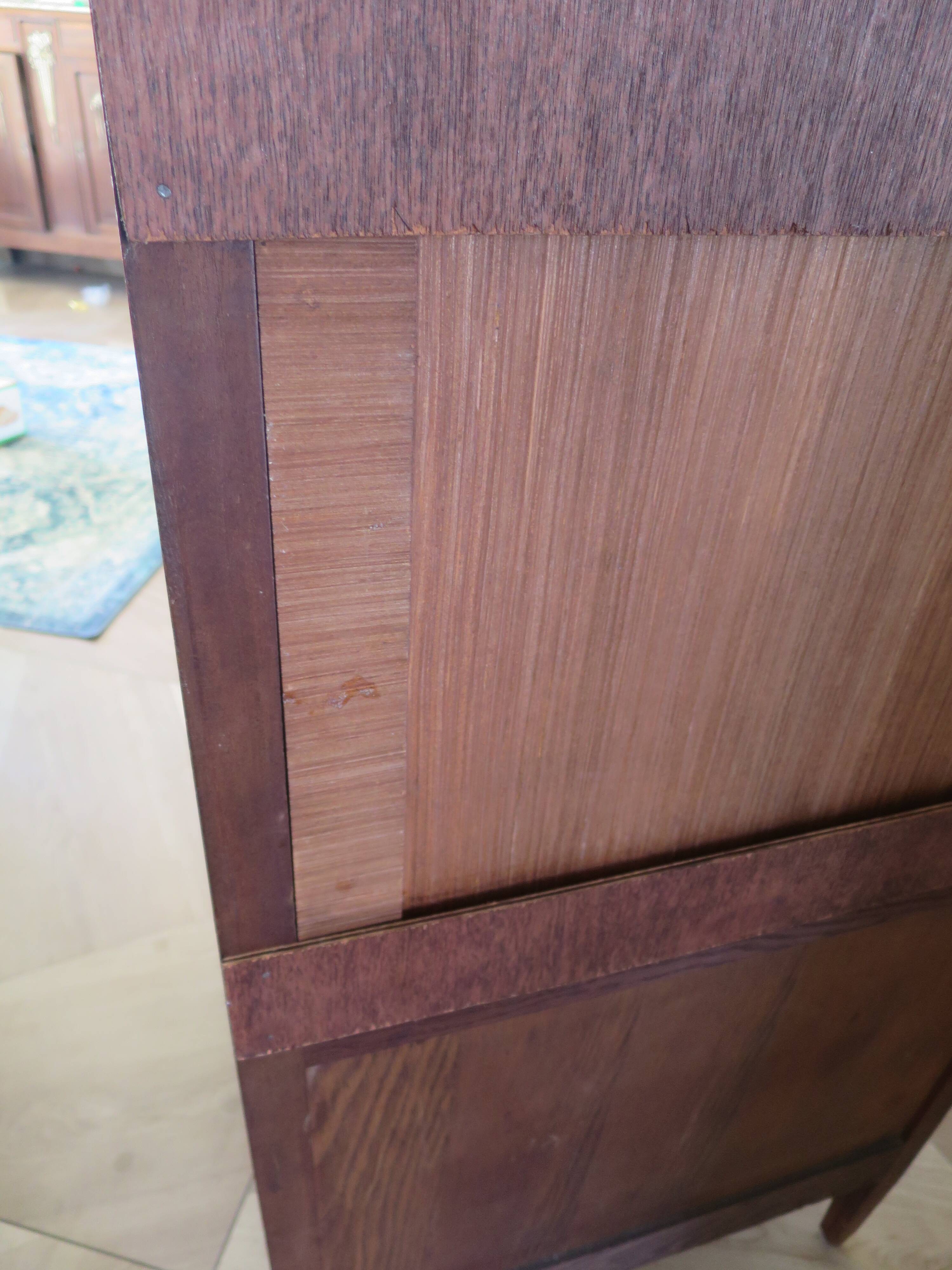 Buffet, bonnetière style Directoire